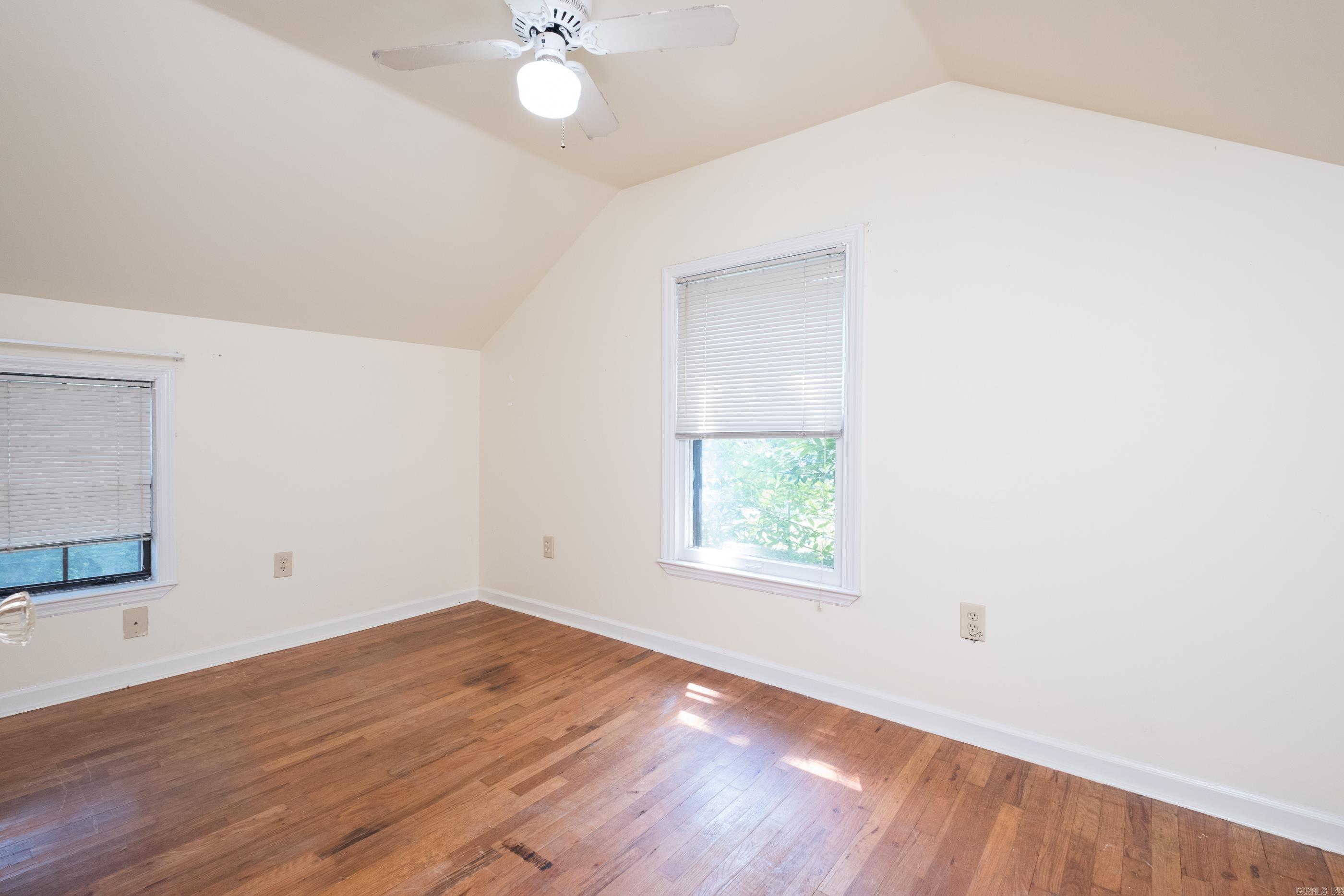 PULASKI HEIGHTS - Residential