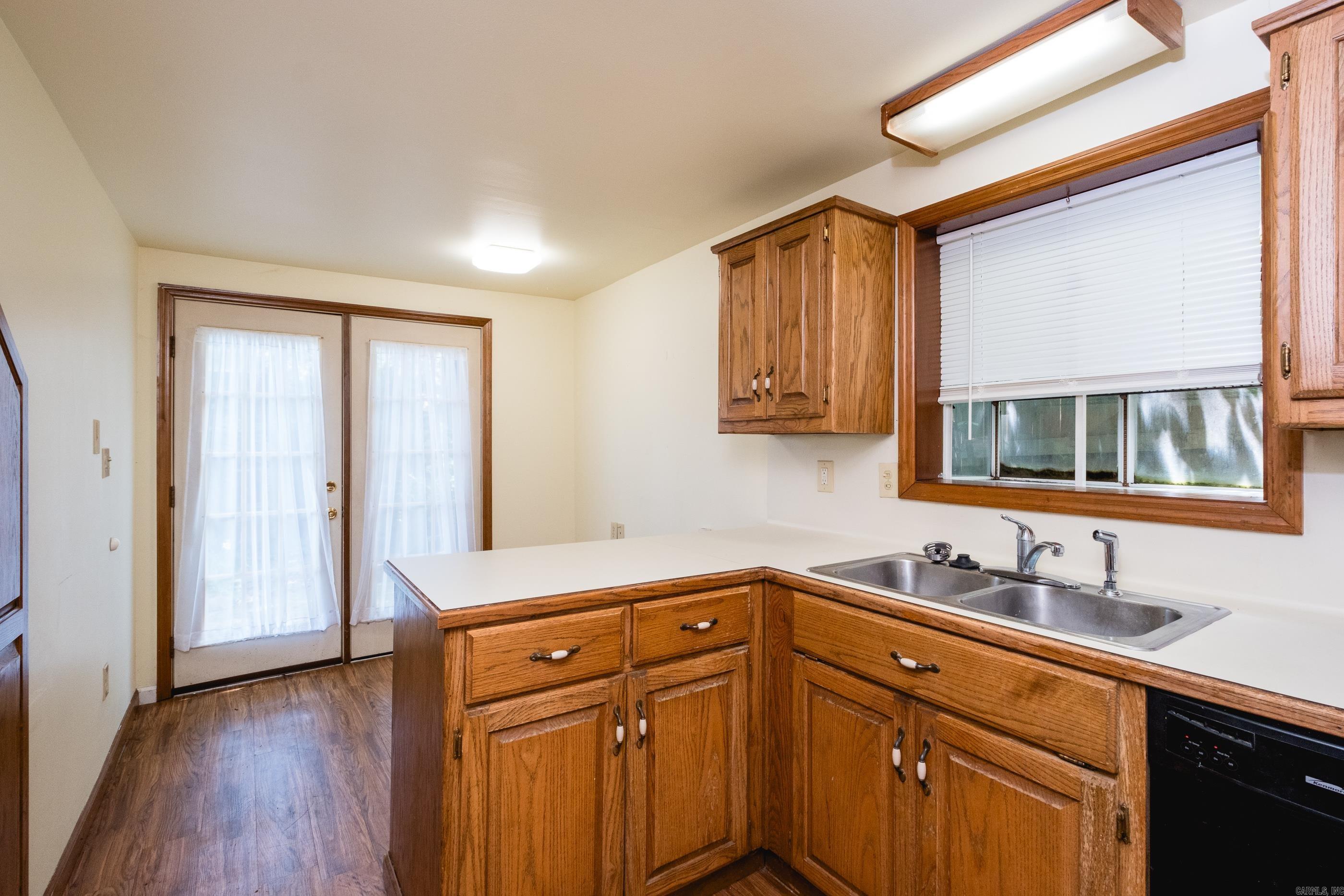 PULASKI HEIGHTS - Residential