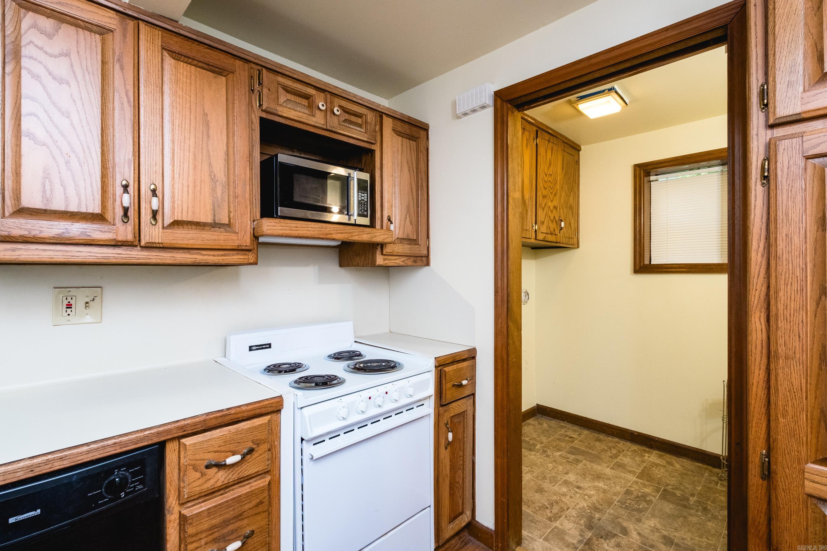 PULASKI HEIGHTS - Residential