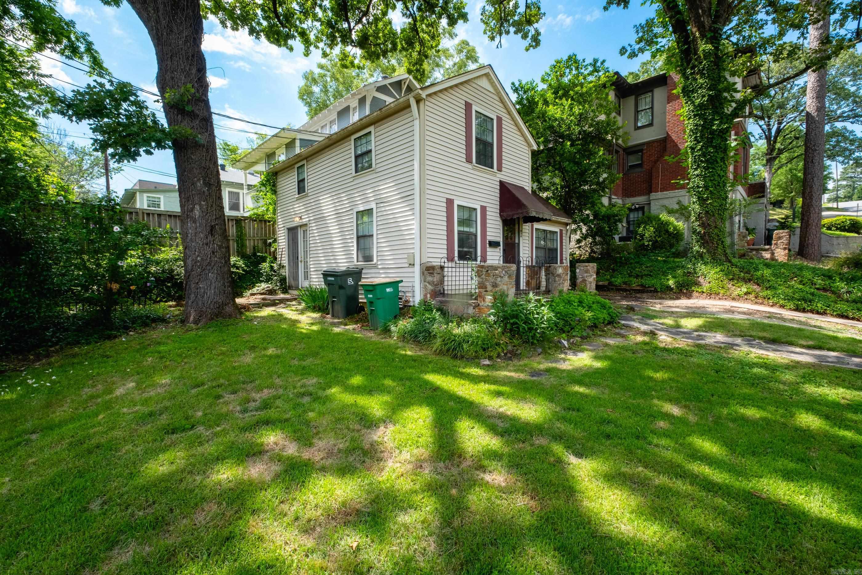 PULASKI HEIGHTS - Residential