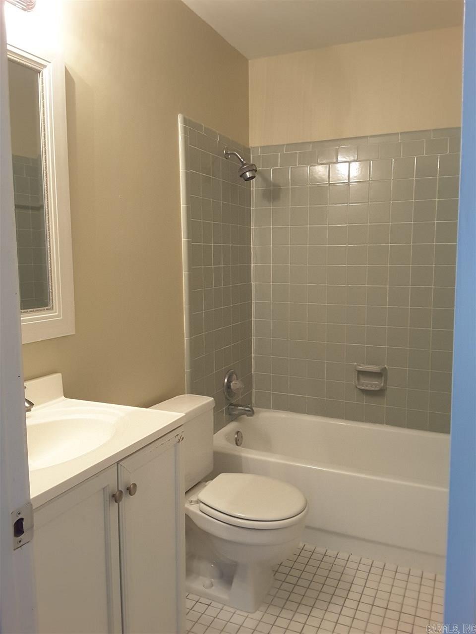 Woodland Hills - Residential Lease