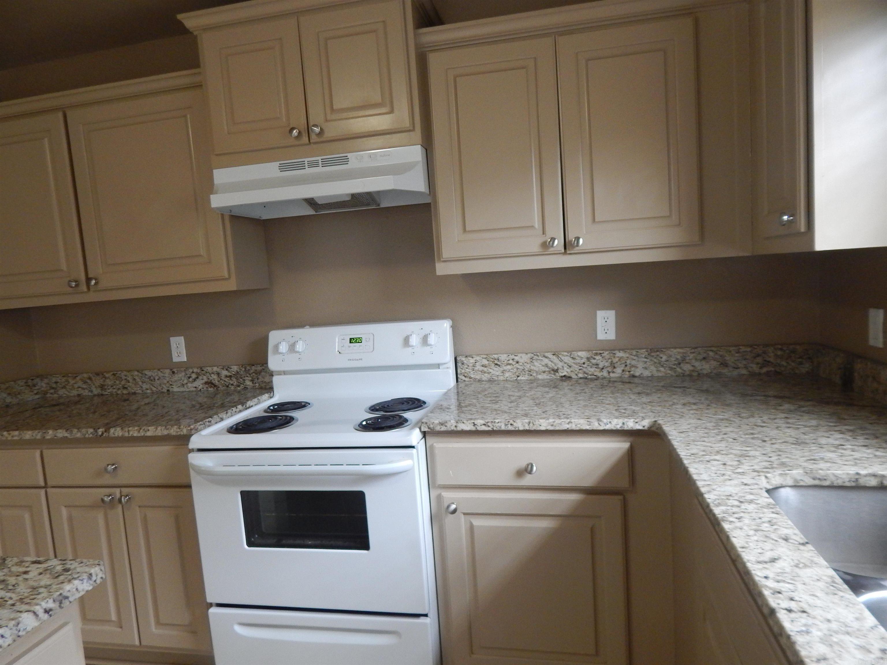 Wisteria Vineyard - Residential Lease