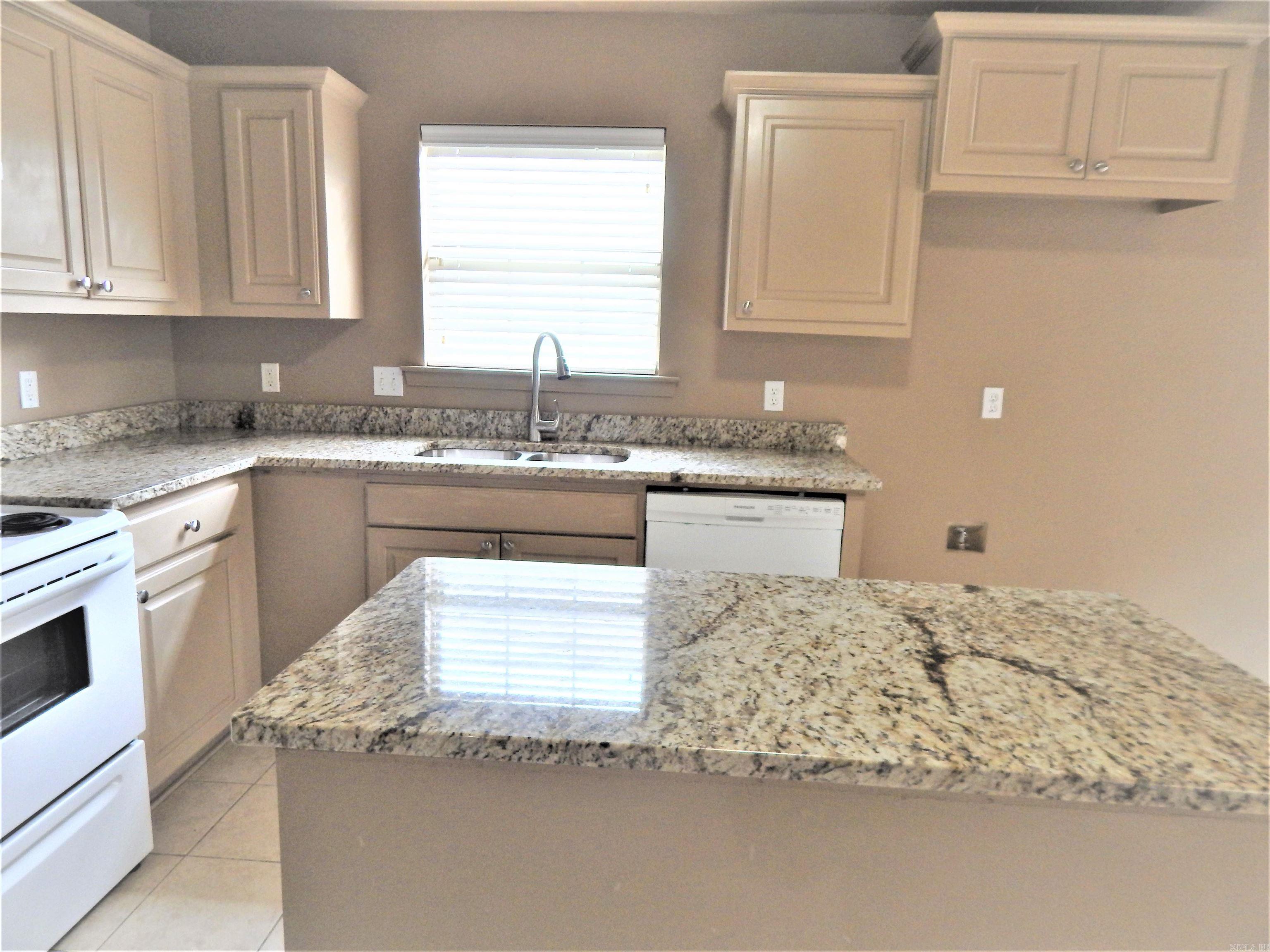 Wisteria Vineyard - Residential Lease