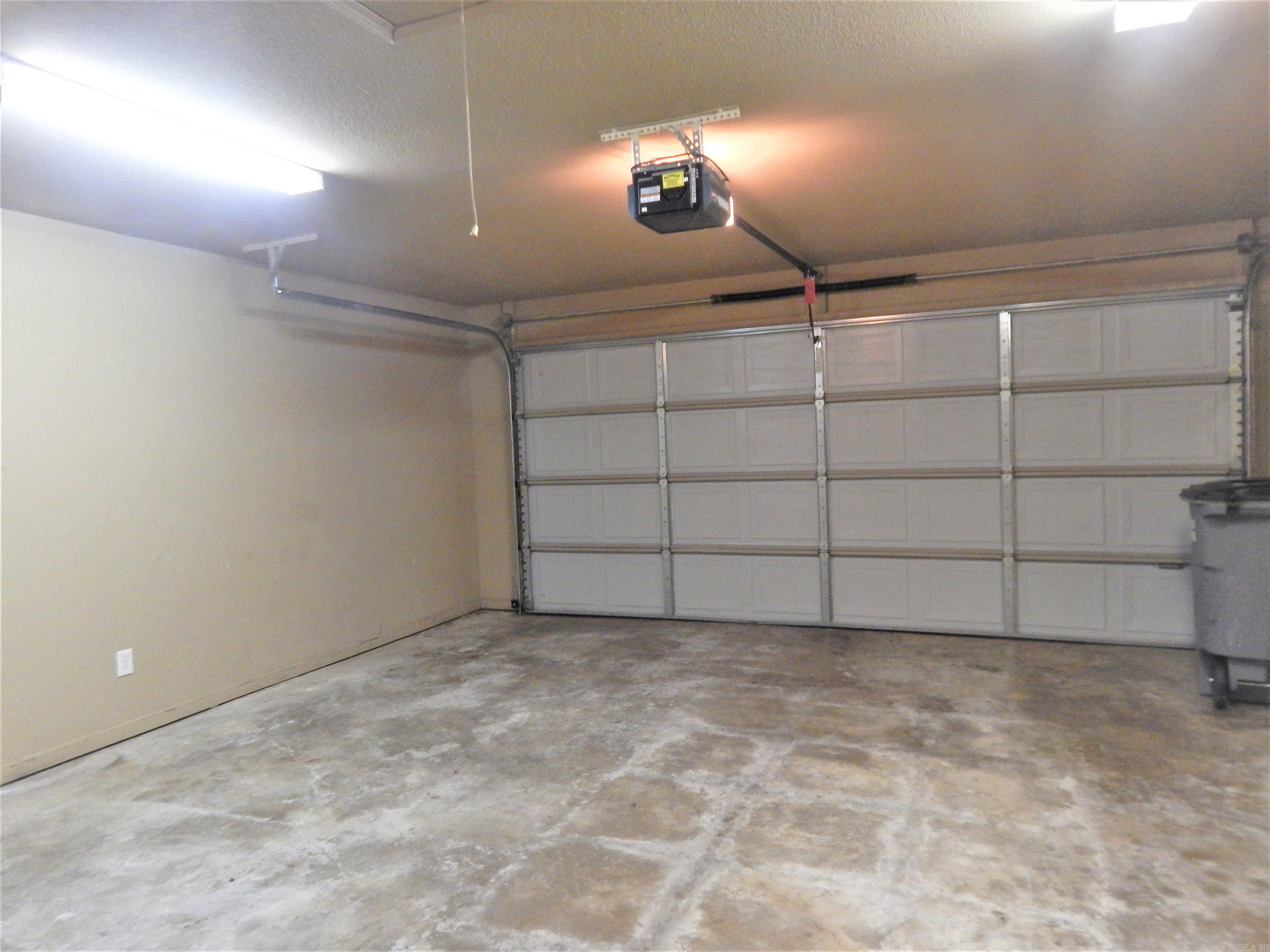 Wisteria Vineyard - Residential Lease