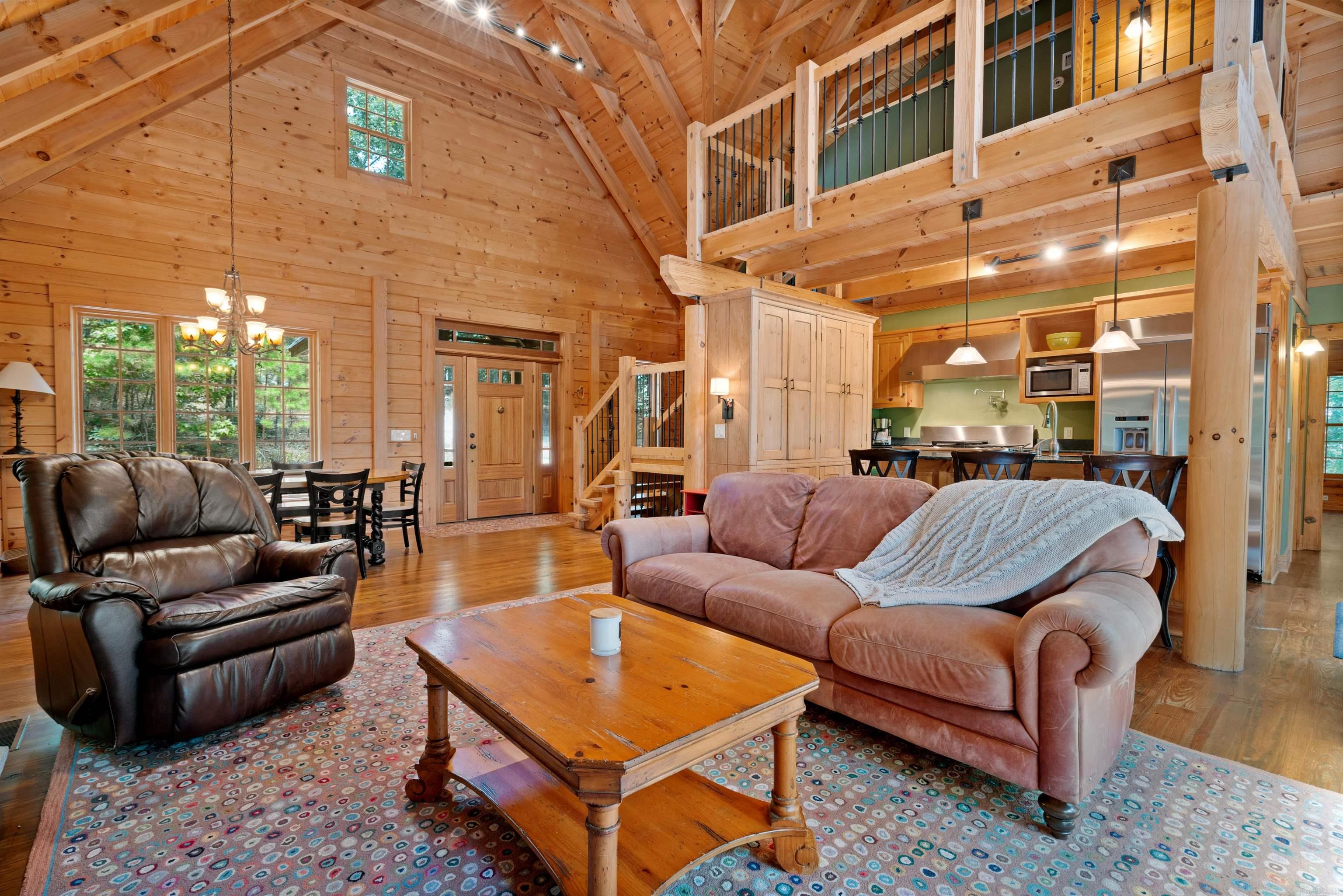 Miguel - Residential