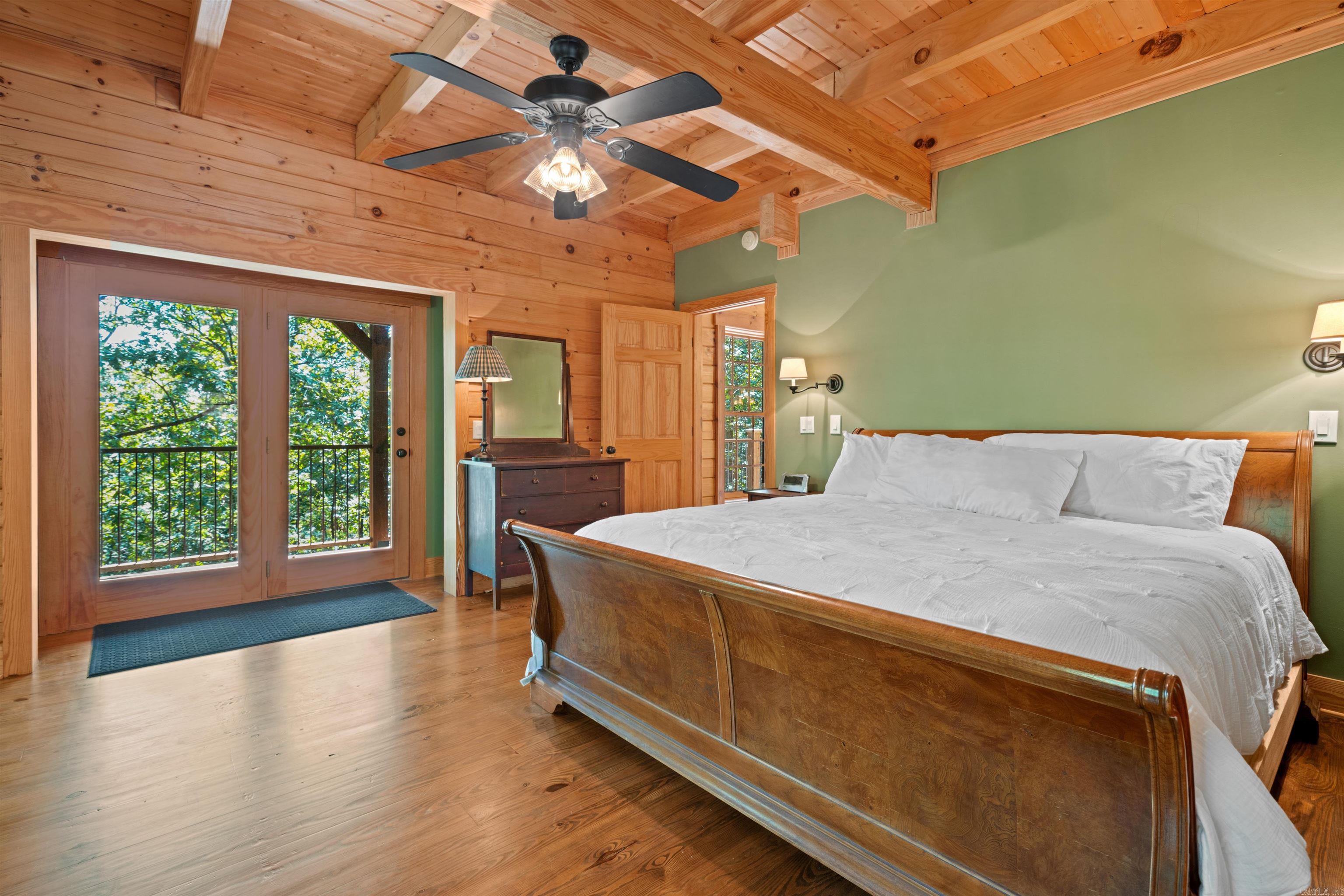 Miguel - Residential