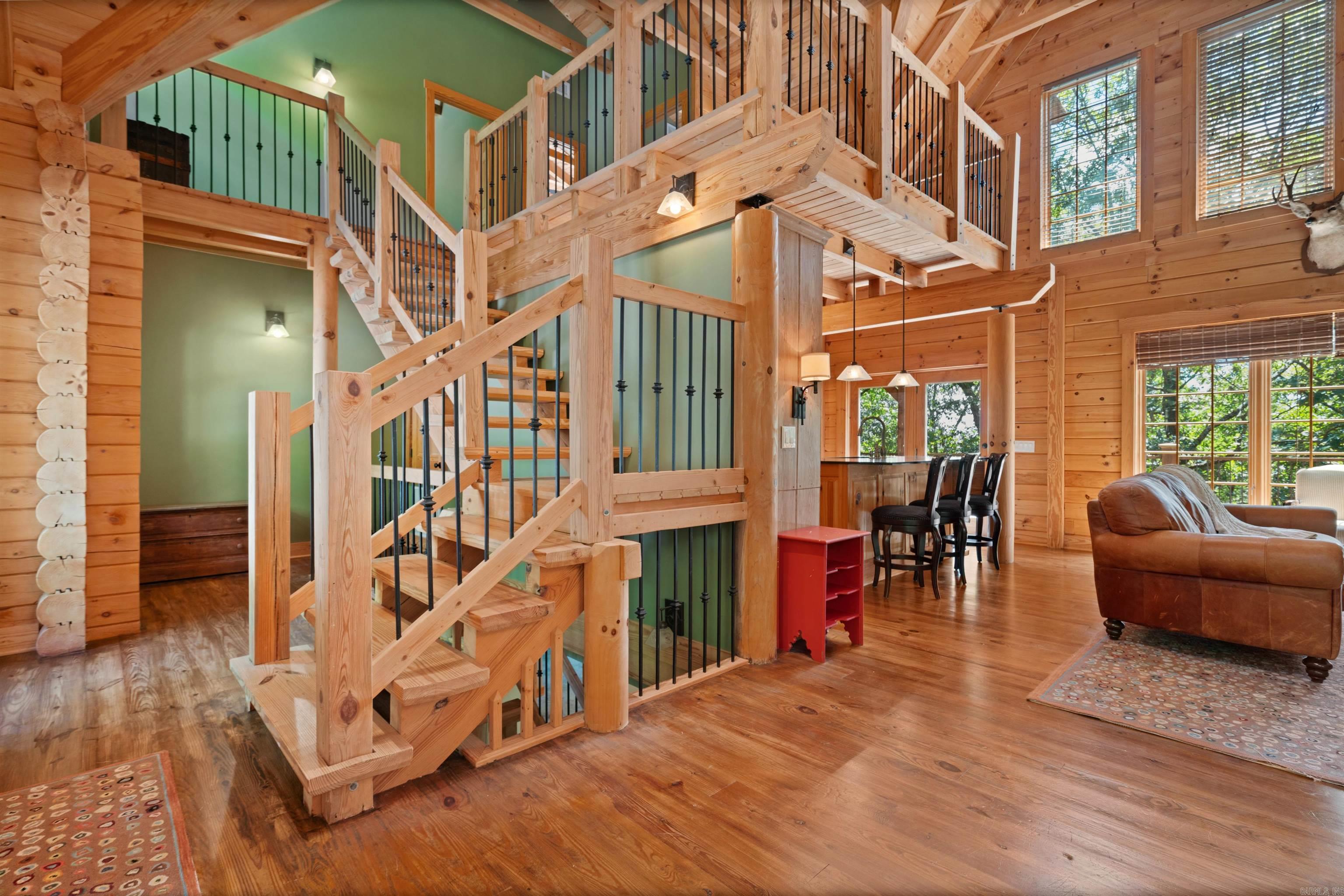 Miguel - Residential