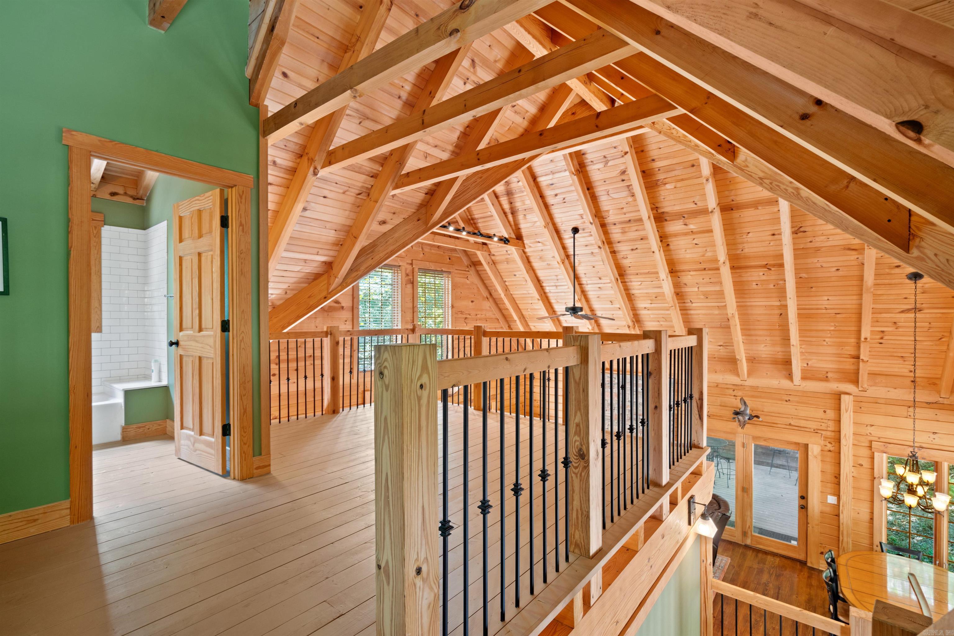 Miguel - Residential