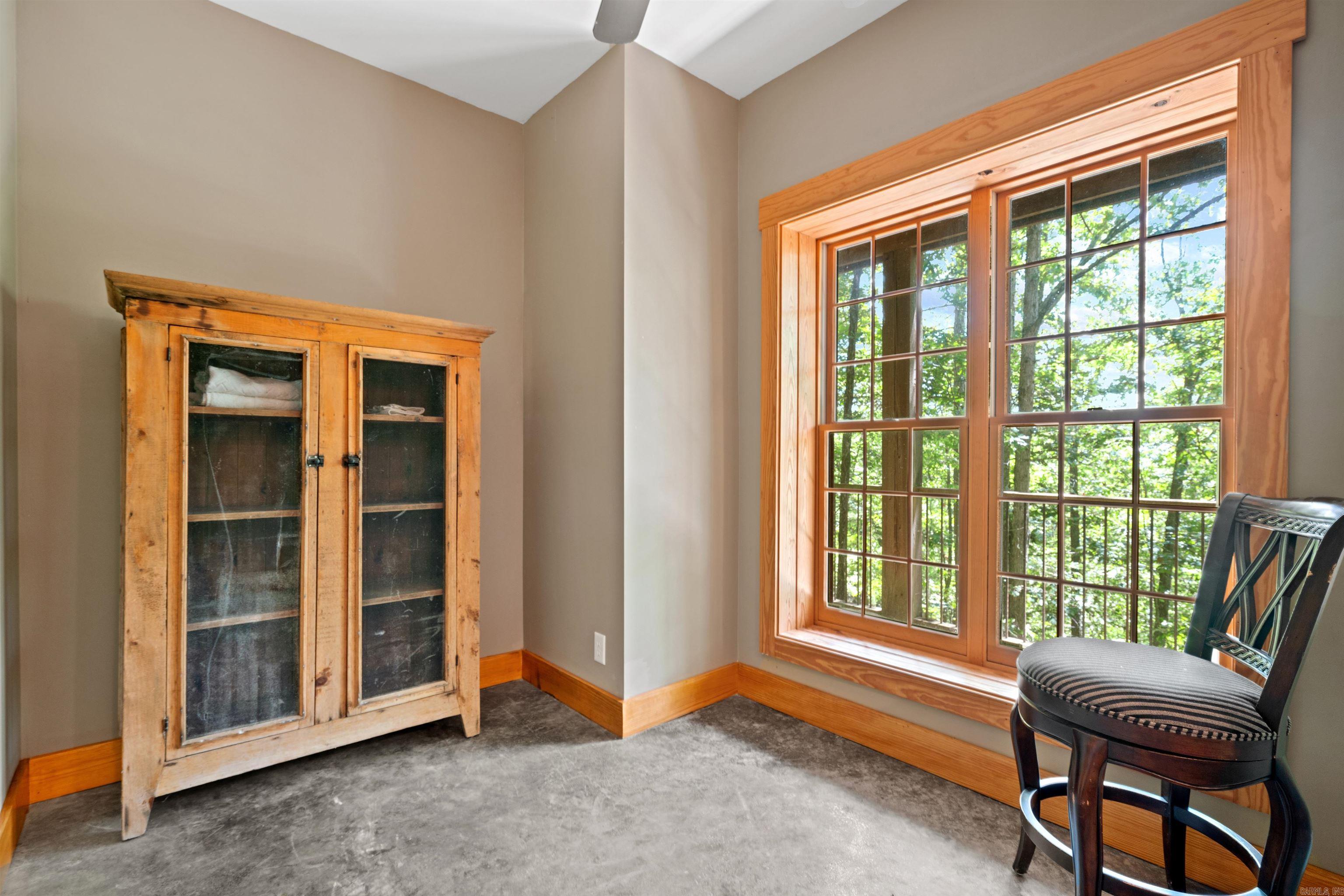 Miguel - Residential