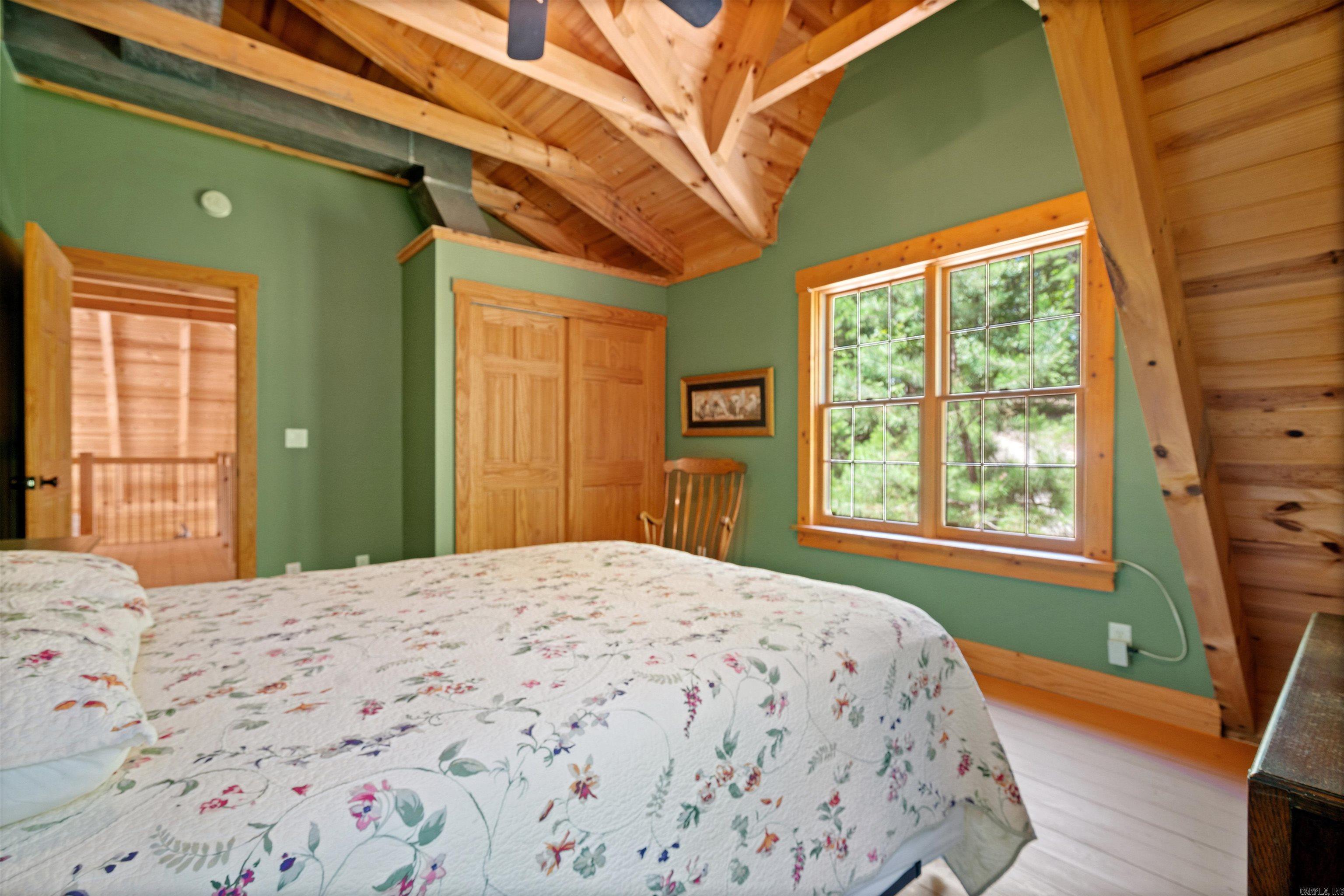 Miguel - Residential