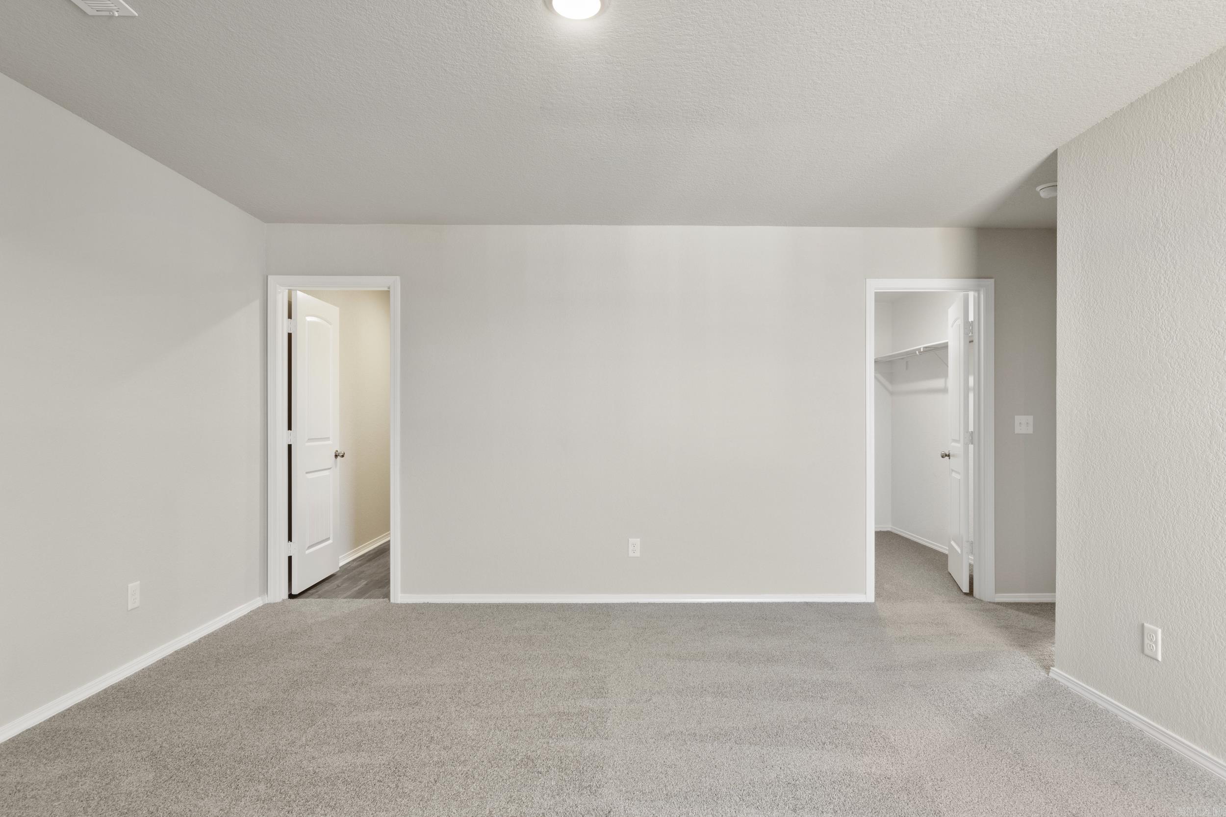 THE MEADOWS - Residential