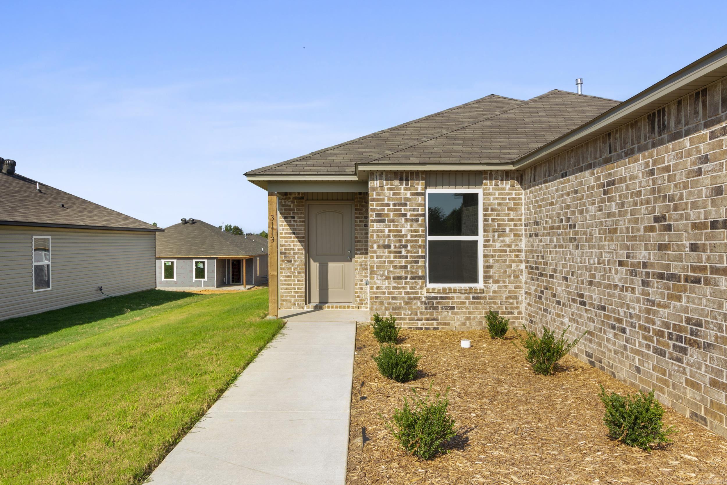 THE MEADOWS - Residential