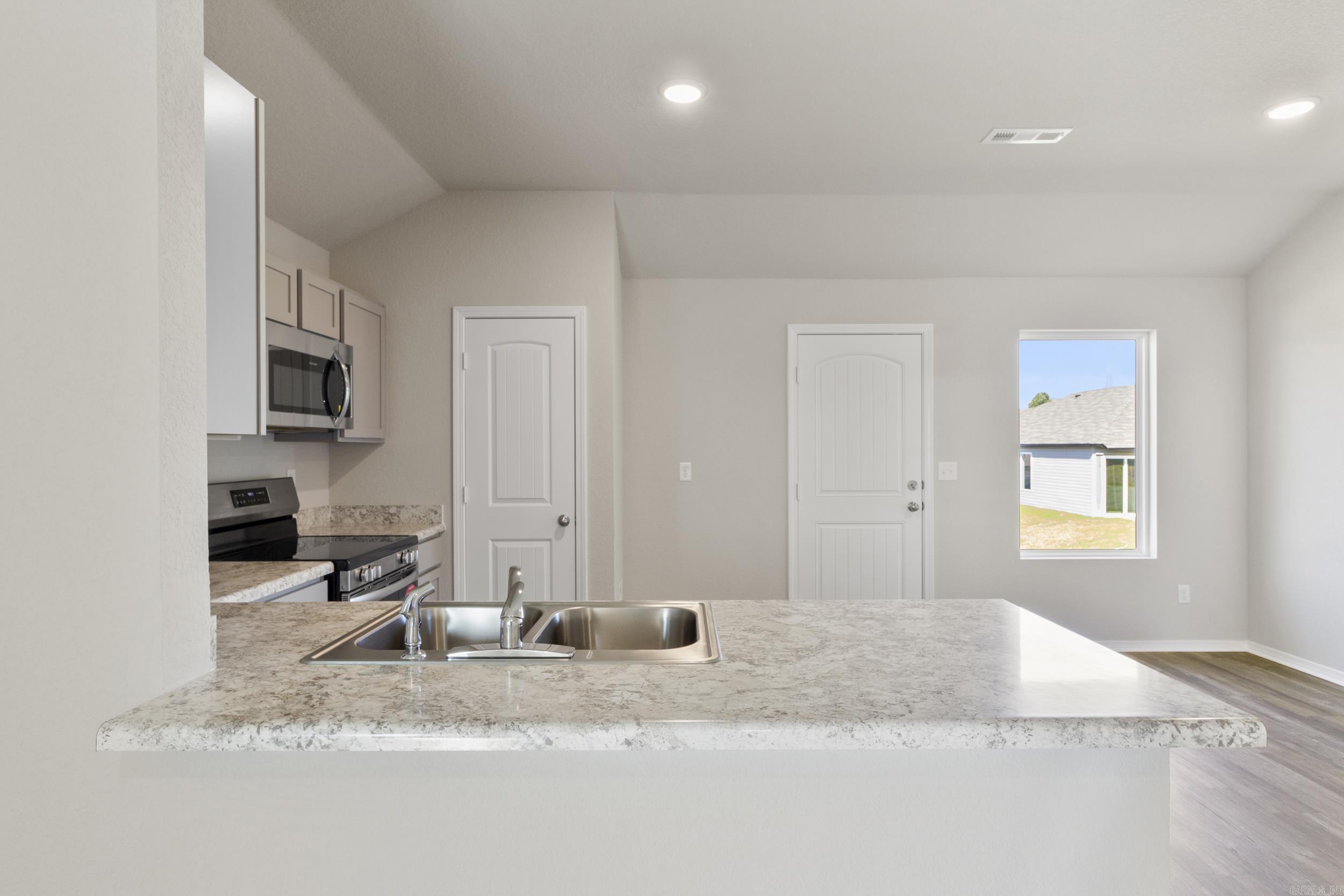 THE MEADOWS - Residential