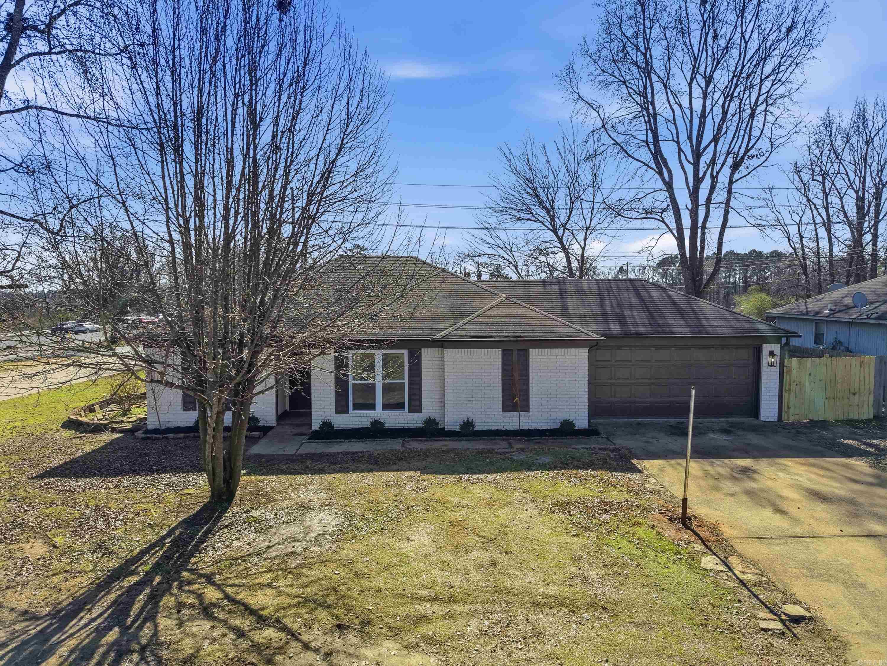 BRYANT MEADOWS - Residential