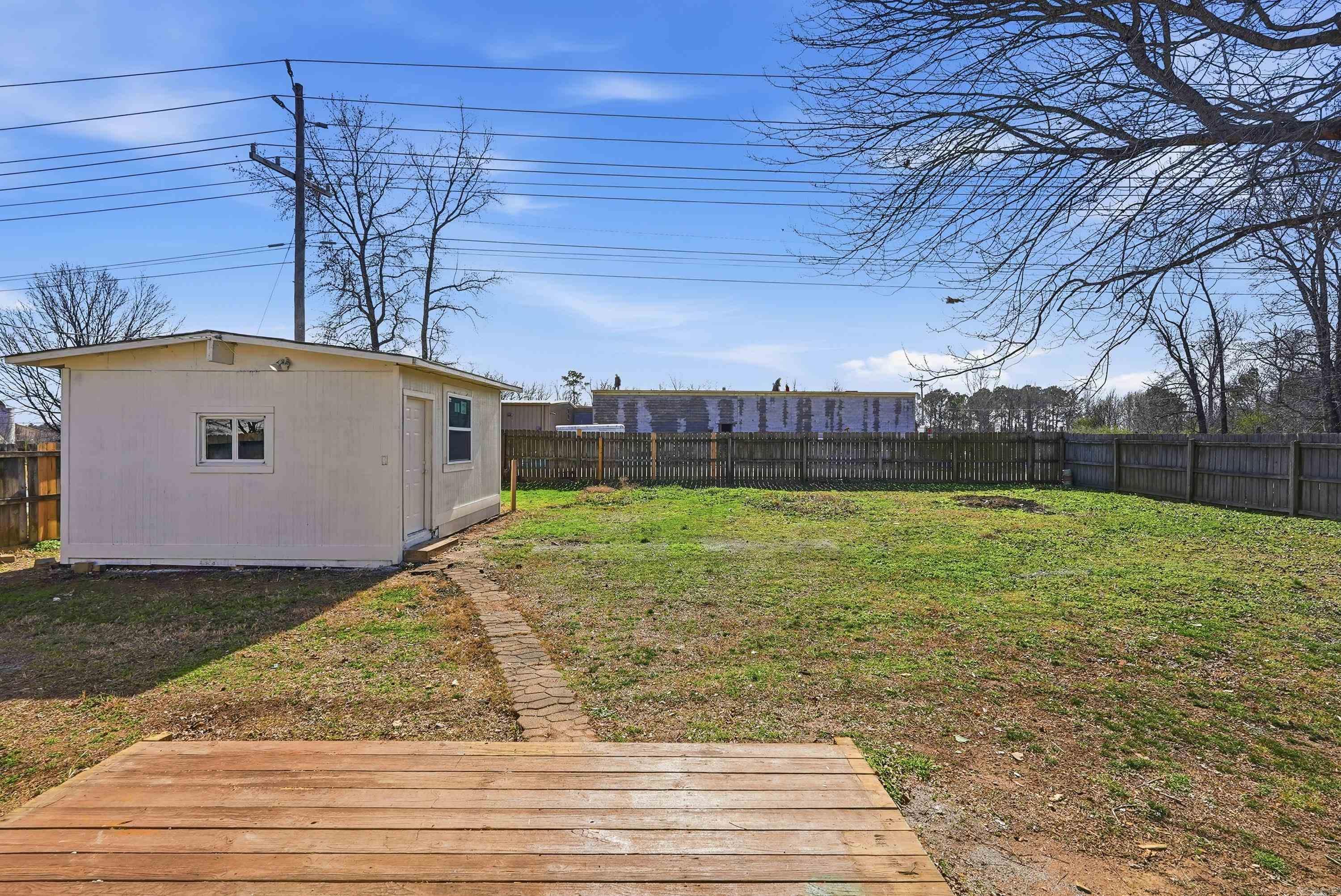 BRYANT MEADOWS - Residential