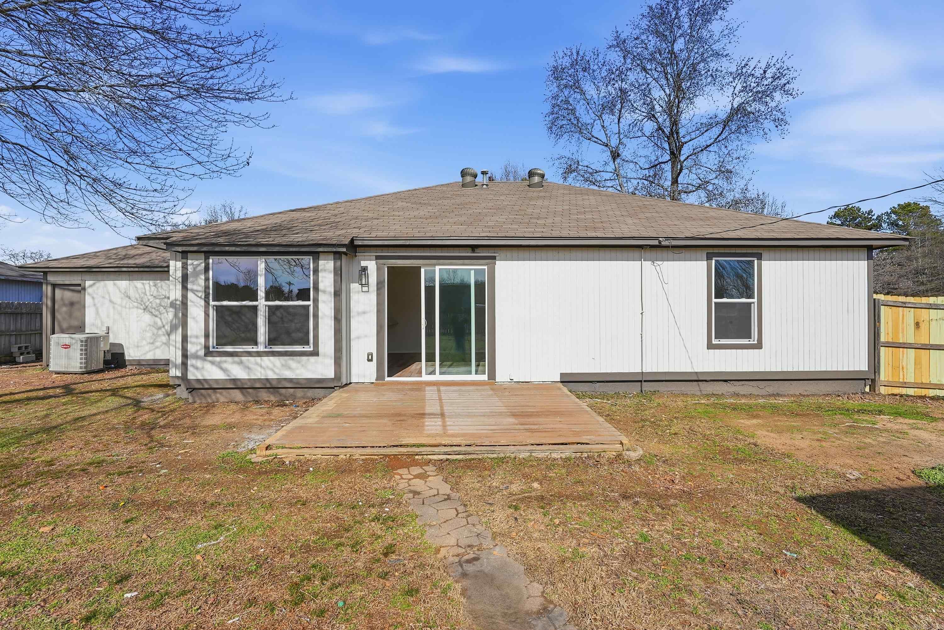 BRYANT MEADOWS - Residential