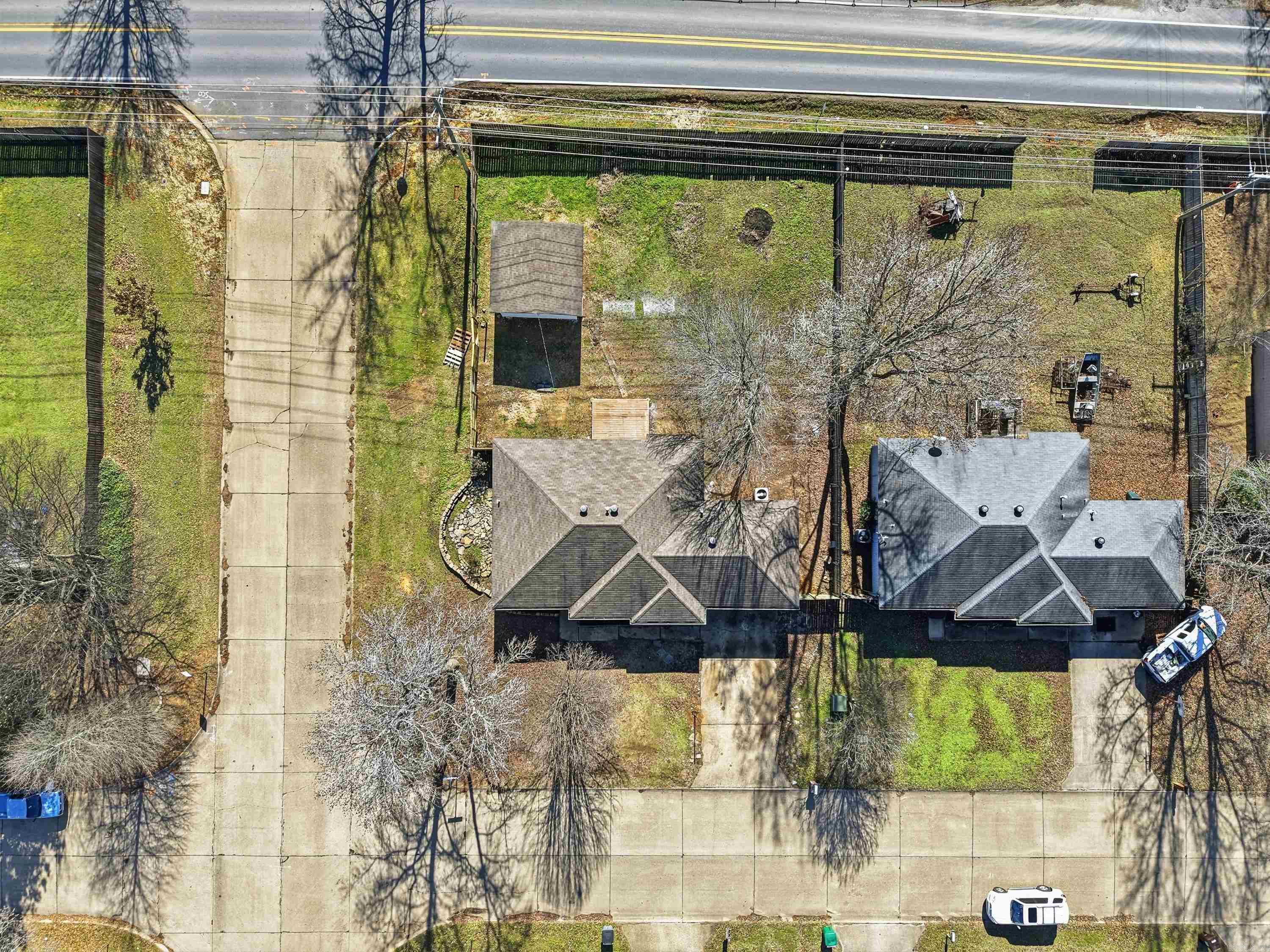 BRYANT MEADOWS - Residential