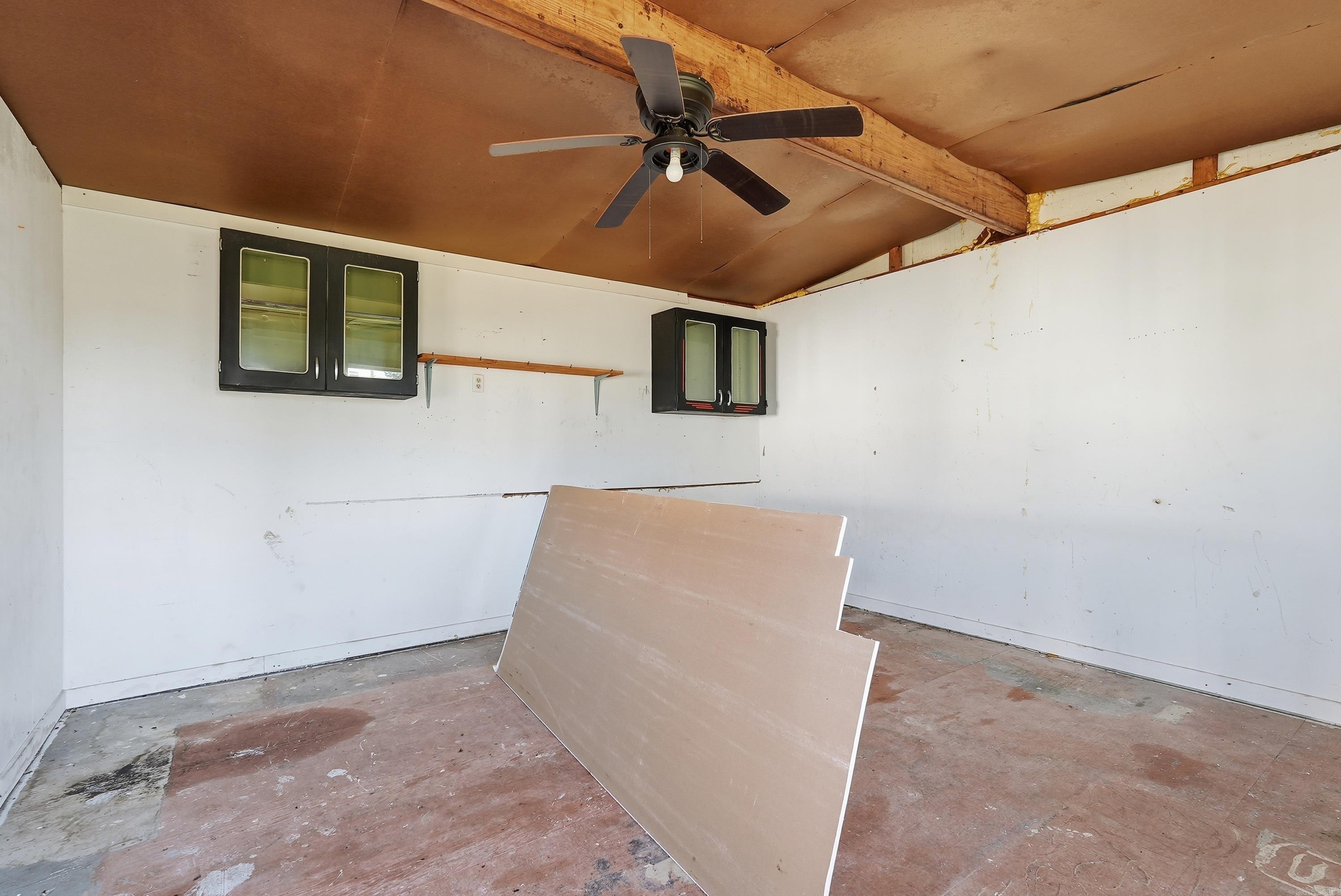 BRYANT MEADOWS - Residential