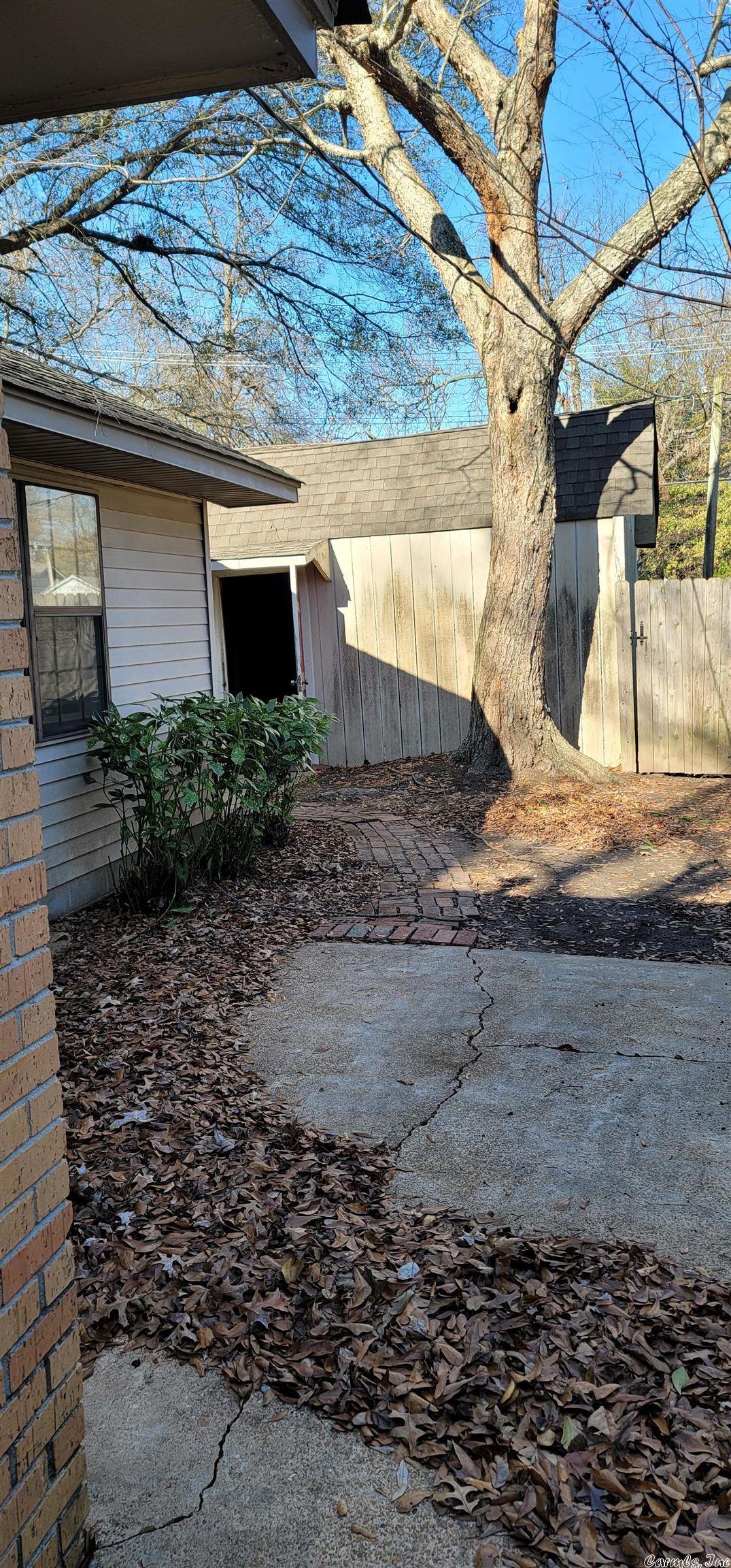 WEST MEMPHIS - Residential