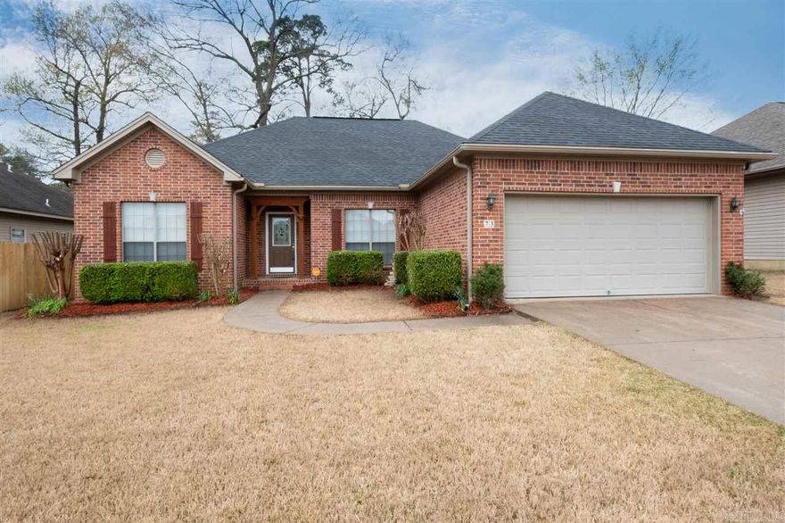 Don't miss this beautiful one level in Westfield! You'll love the open floor plan! Updated kitchen with granite and stainless appliances. Split floor plan with new carpet in all bedrooms! Big back yard with patio perfect for entertaining. French drains installed in 2019. Close to shopping and dining at The Outlets! See remarks.