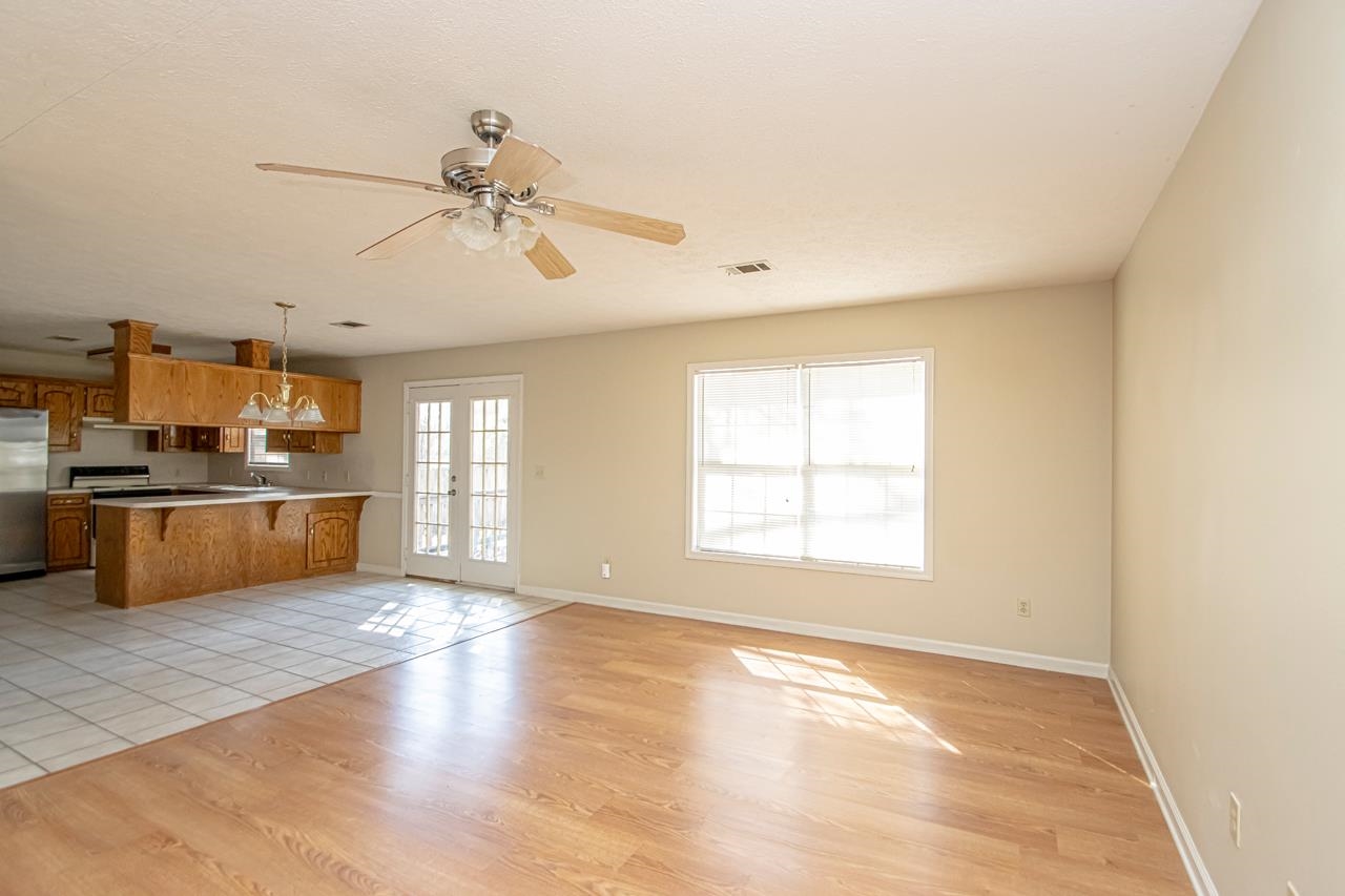 Fox Run I - Residential