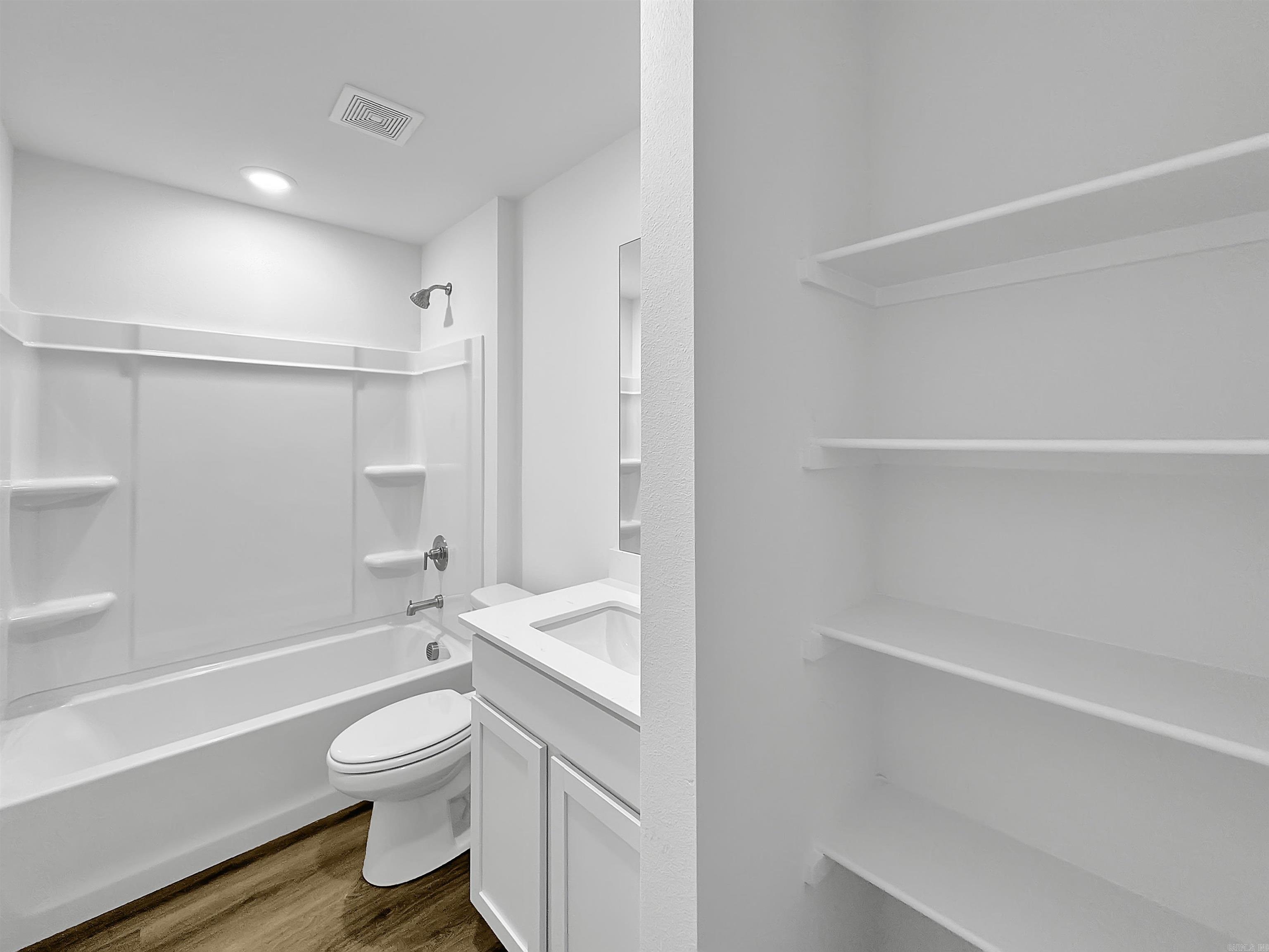 KENSINGTON PLACE - Residential