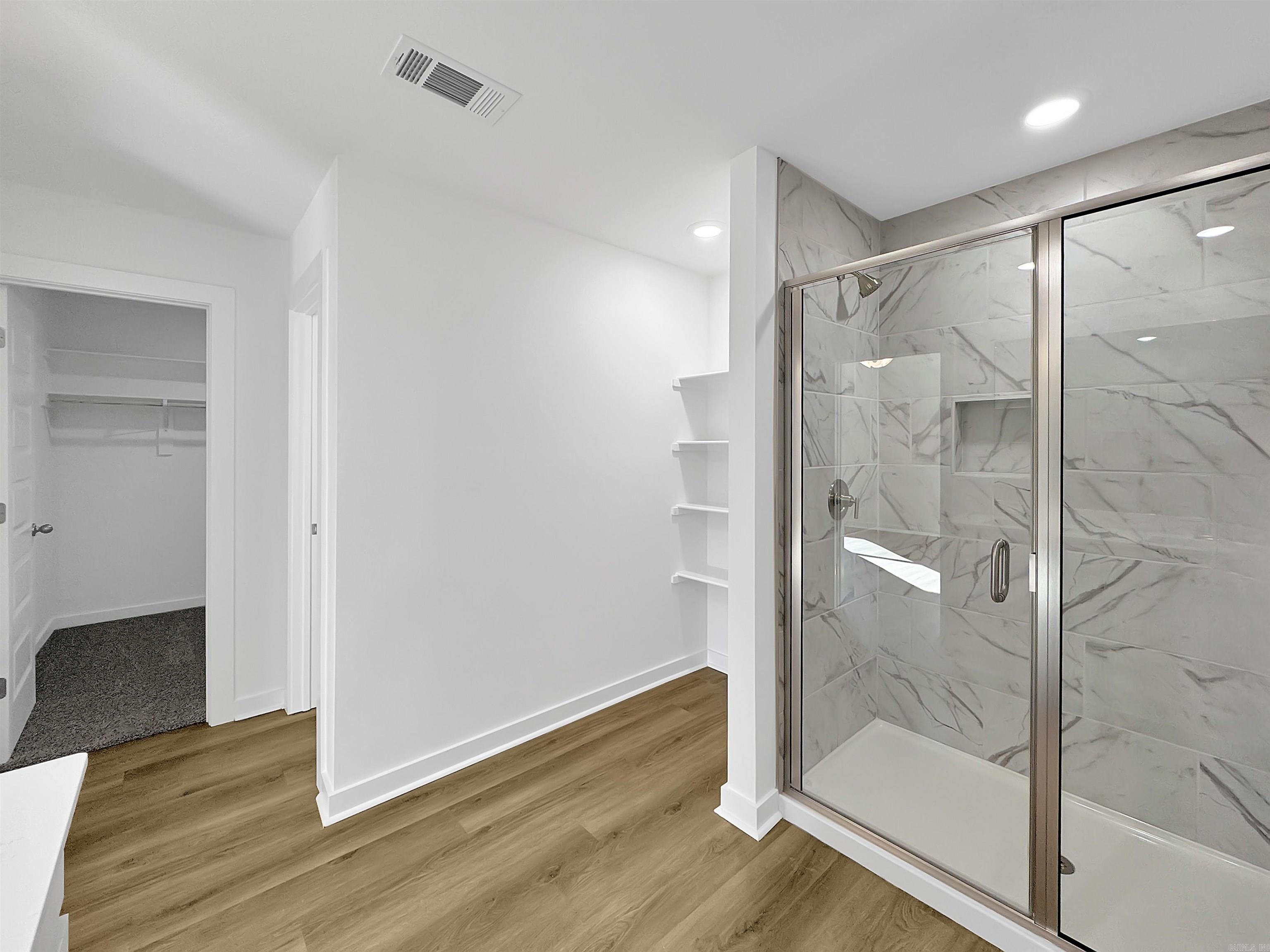 KENSINGTON PLACE - Residential