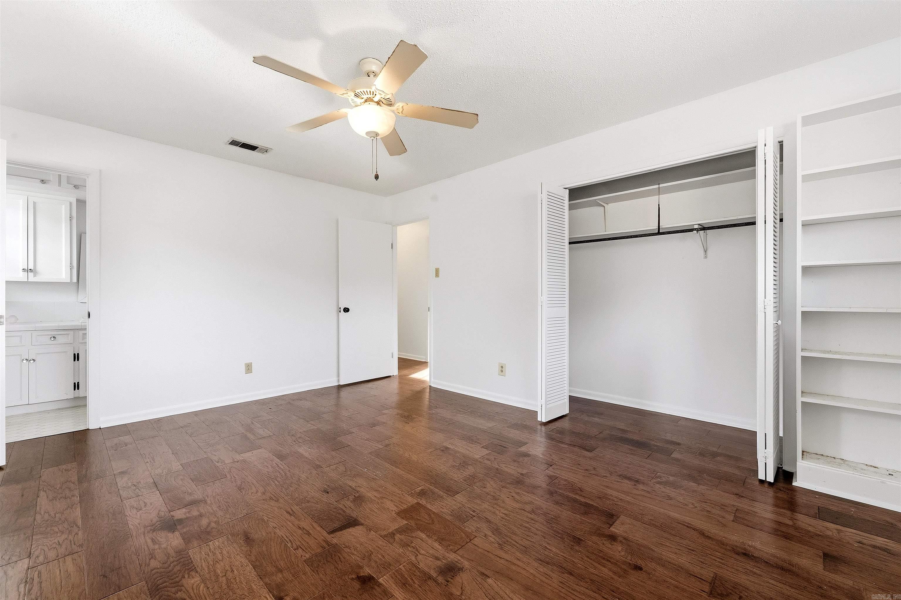 NORTH GATE - Residential