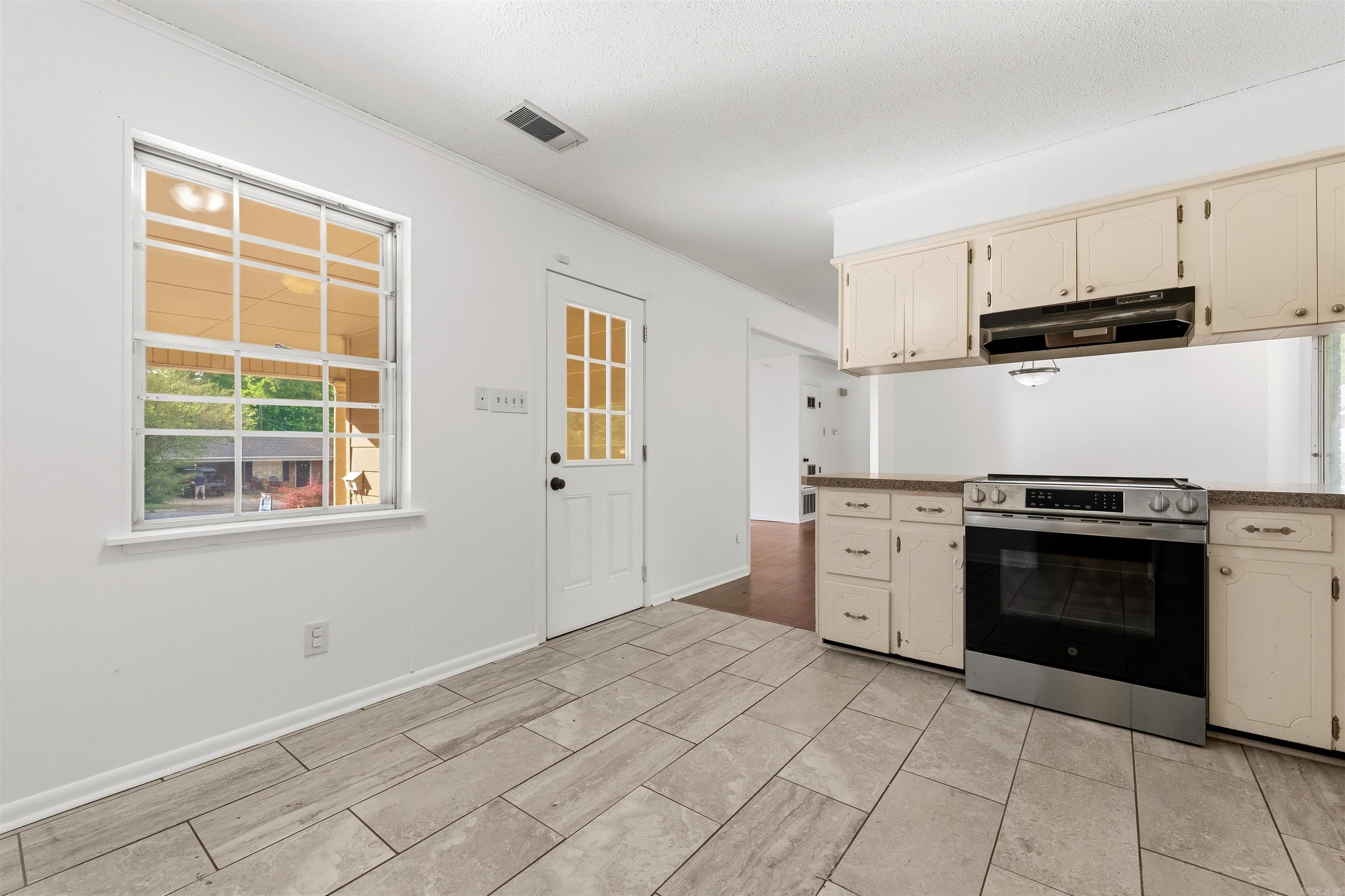 NORTH GATE - Residential