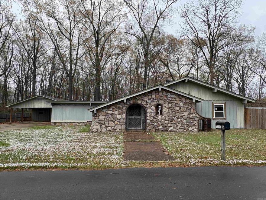 Charming 3br/2ba home with large family room fully fenced back yard and detached garage with carport.  Enjoy the tree shaded back yard from the covered patio. Minutes from all that Petit Jean Mountain has to offer. HUD Case# 031-574321. HUD Homes are sold As-Is with no representations, warranties or disclosures. Ask your agent for details and submit offers on www.HUDHomeStore.gov. IE - Insured Escrow. SEE AGENT REMARKS for additional information and check HUDHomeStore.com for property availability. Managed by www.ateamrealtyinc.com.