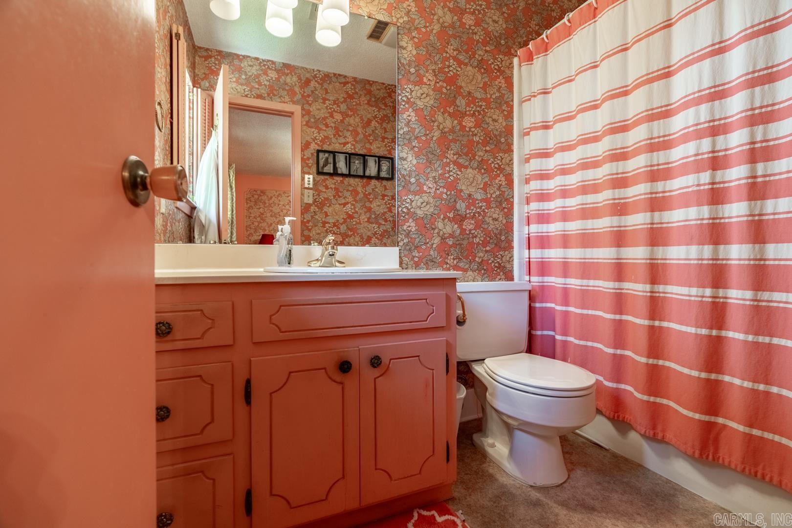 RANDOM OAKS VLY TO COOK MTN VG - Residential