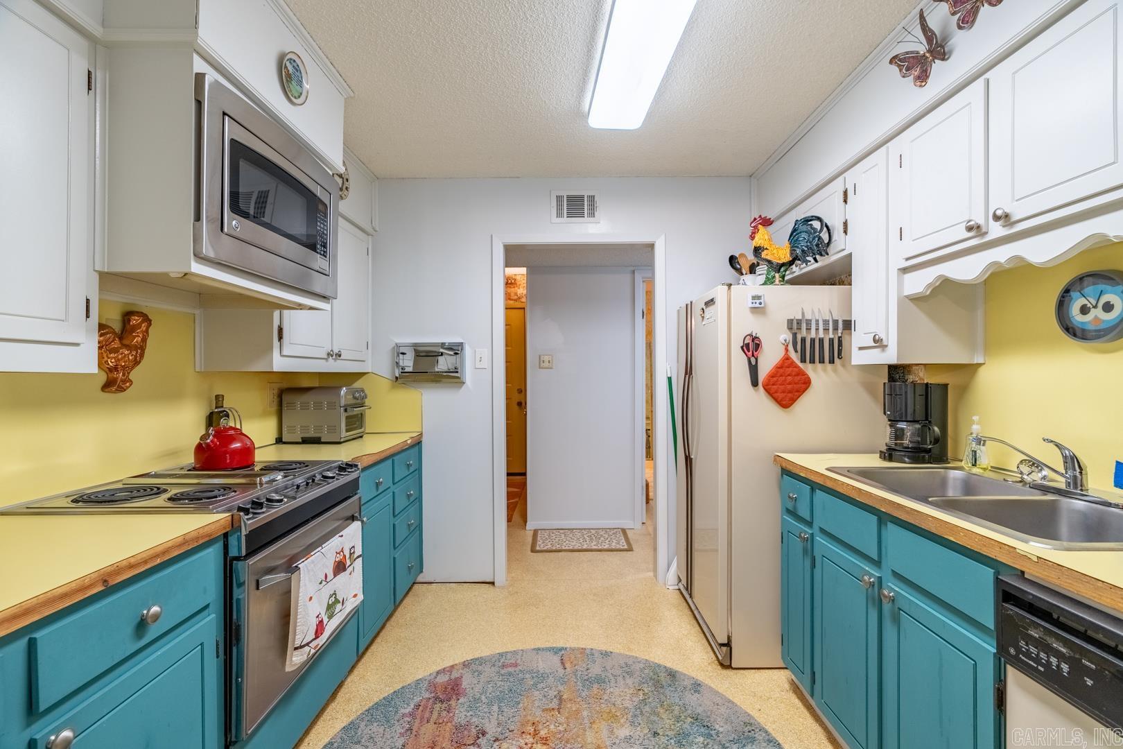 RANDOM OAKS VLY TO COOK MTN VG - Residential