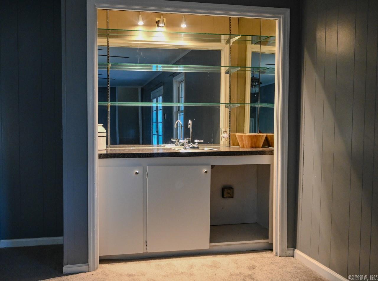 WALTON HEIGHTS - Residential