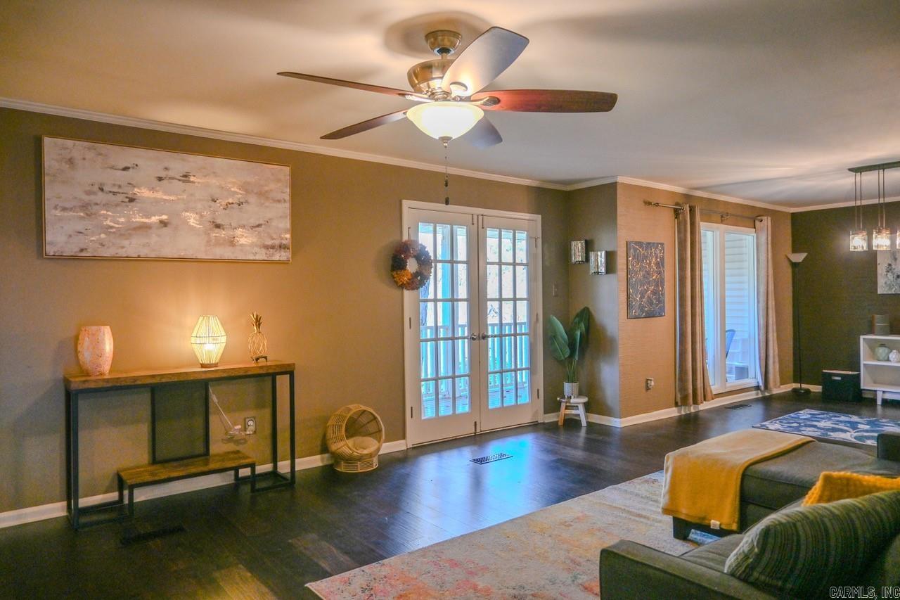 WALTON HEIGHTS - Residential