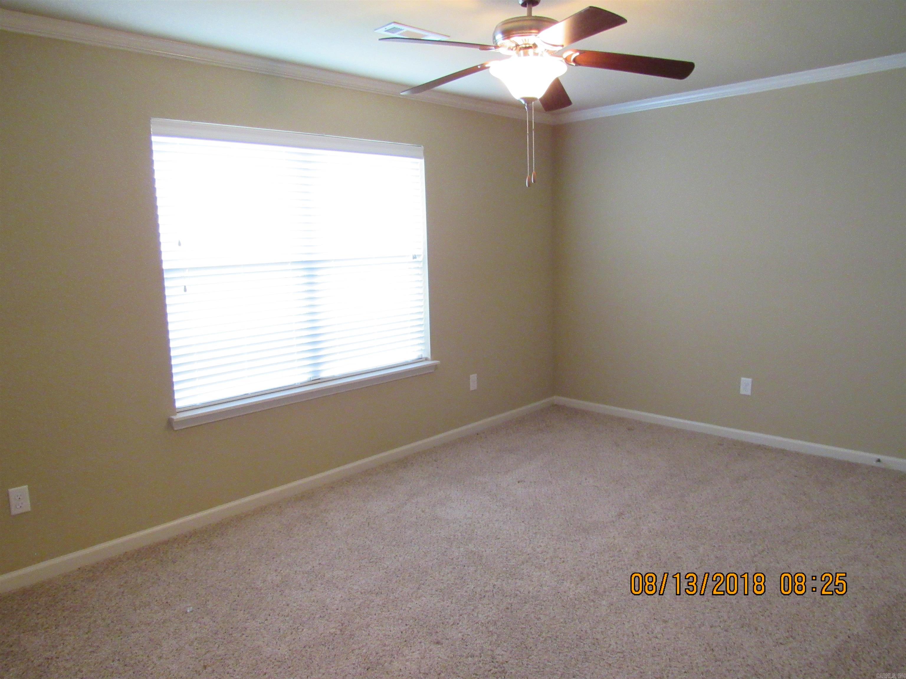 NORTH HILLS ESTATES - Residential Lease