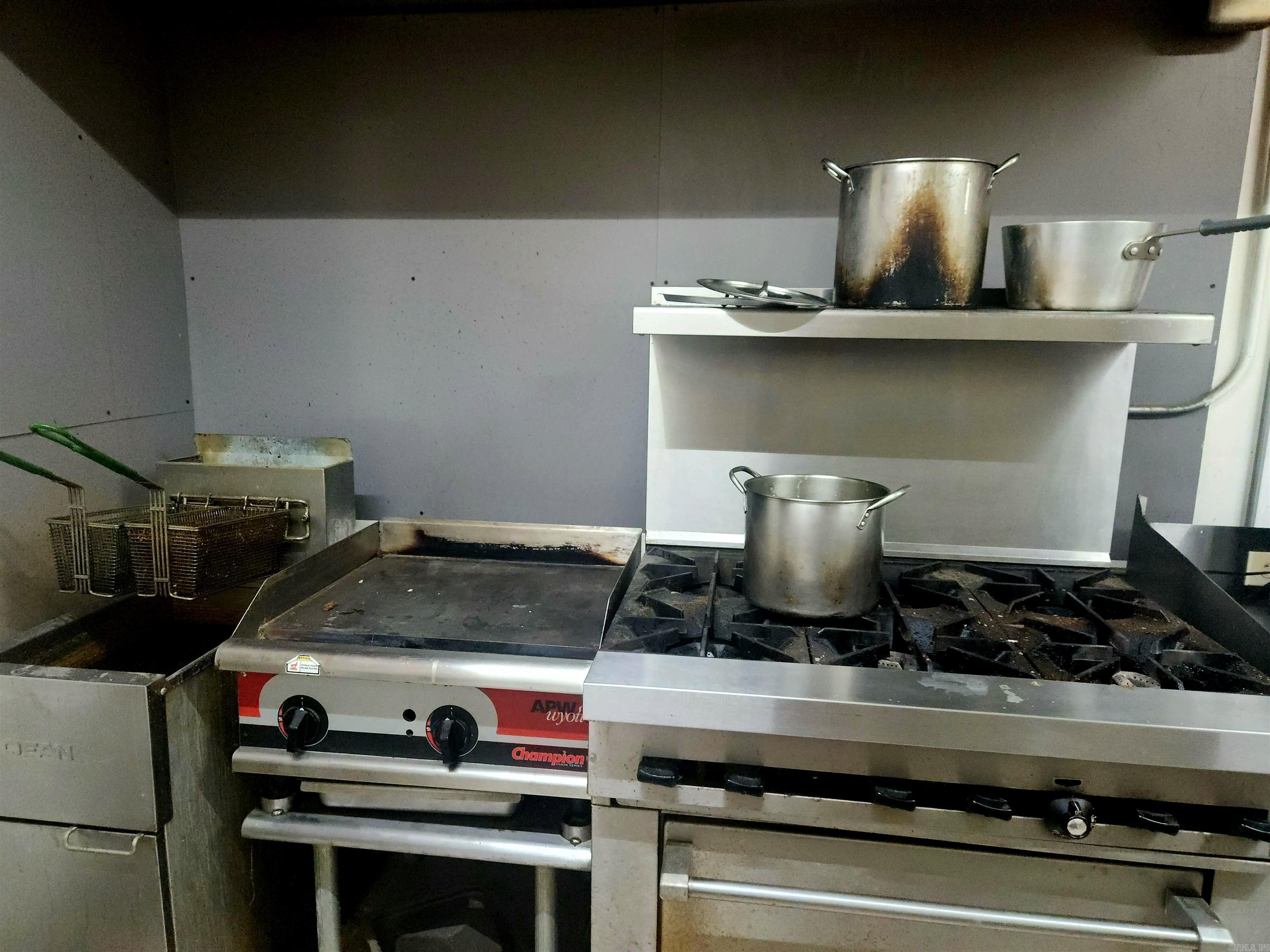 13-2-31 - Commercial Sale