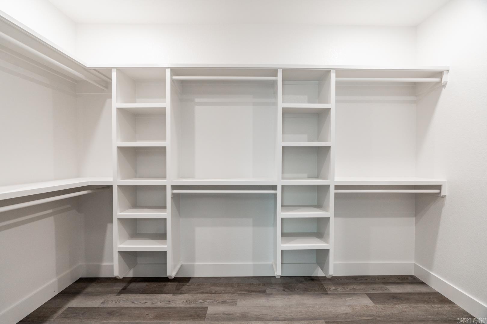 REPUBLICAN VALLEY ESTATES - Residential