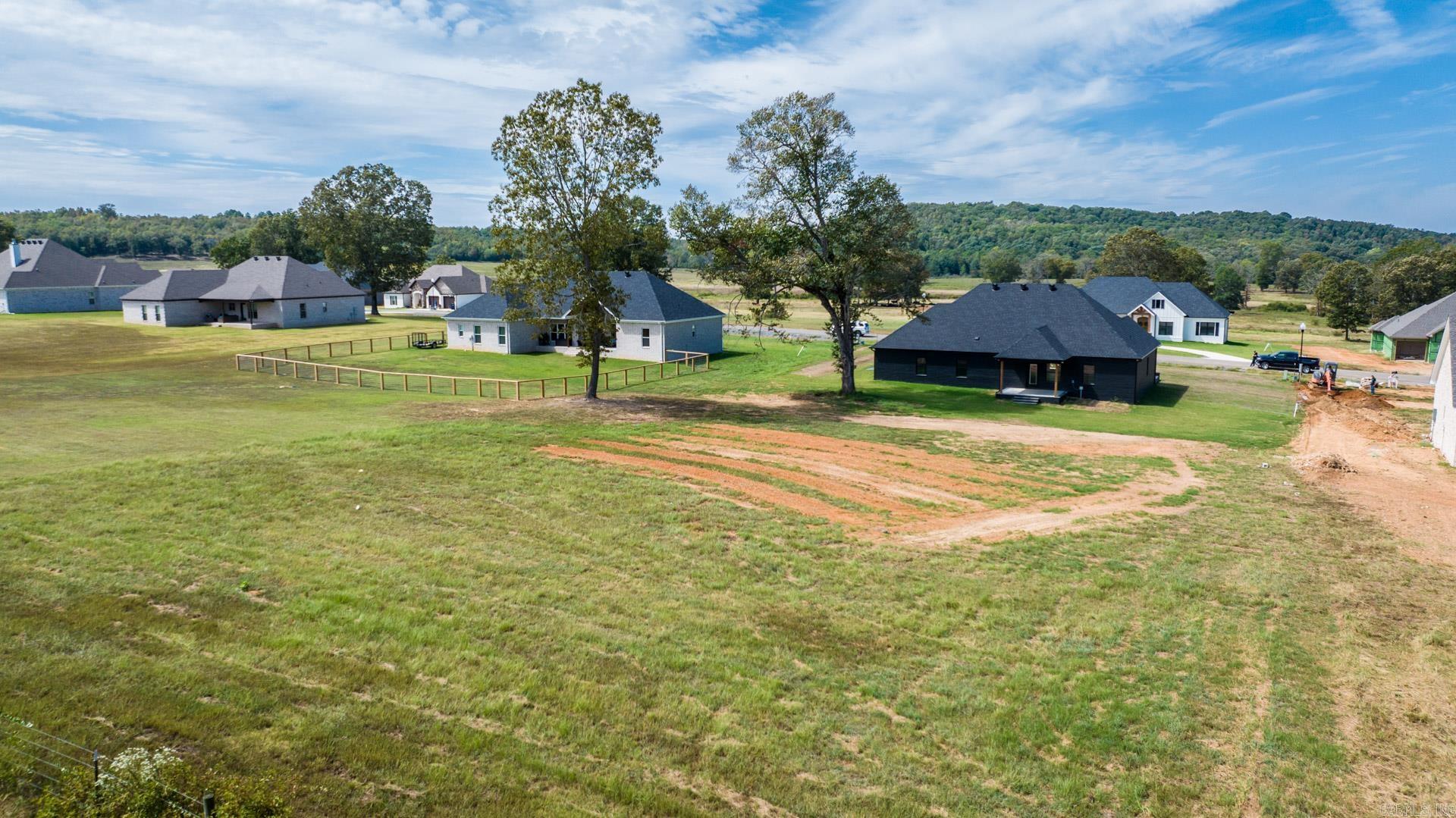 REPUBLICAN VALLEY ESTATES - Residential