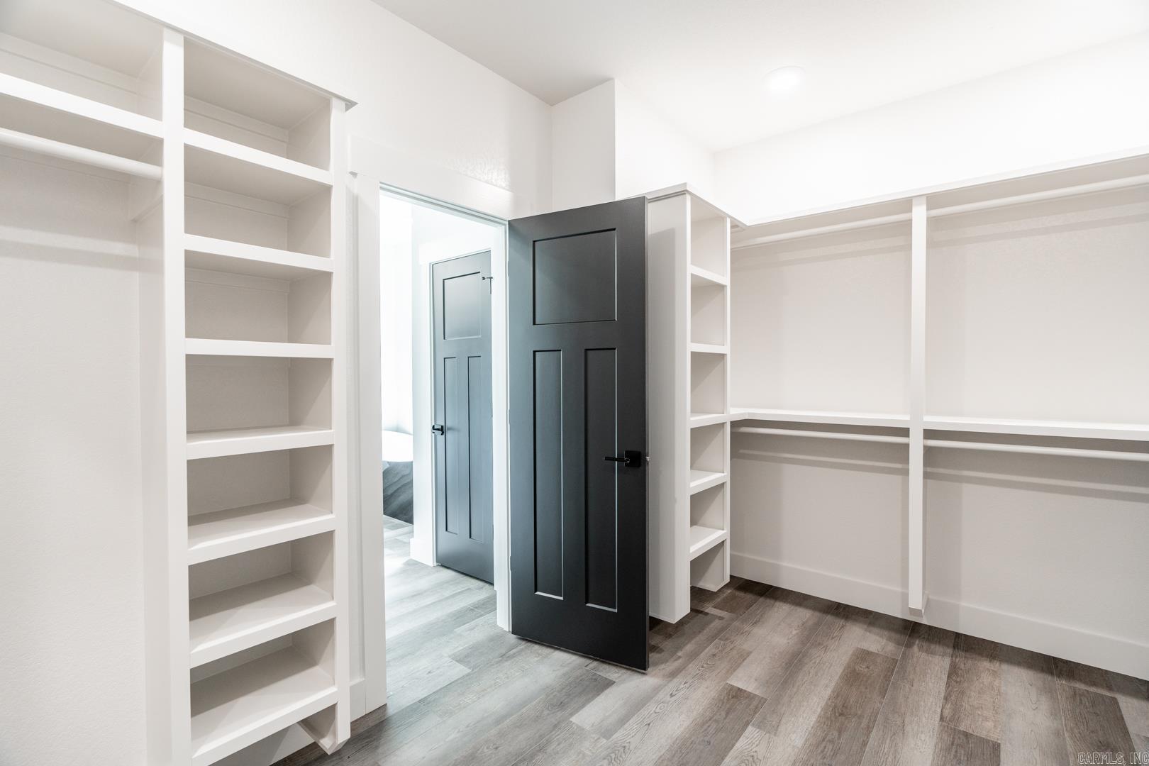 REPUBLICAN VALLEY ESTATES - Residential