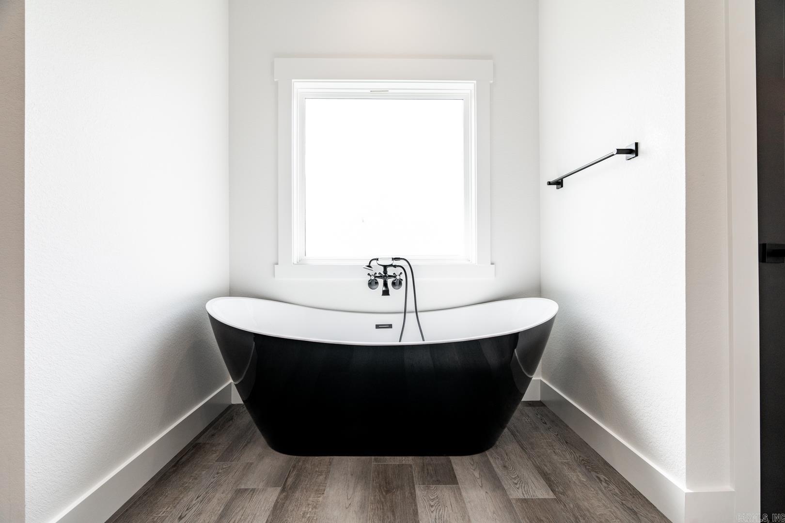 REPUBLICAN VALLEY ESTATES - Residential