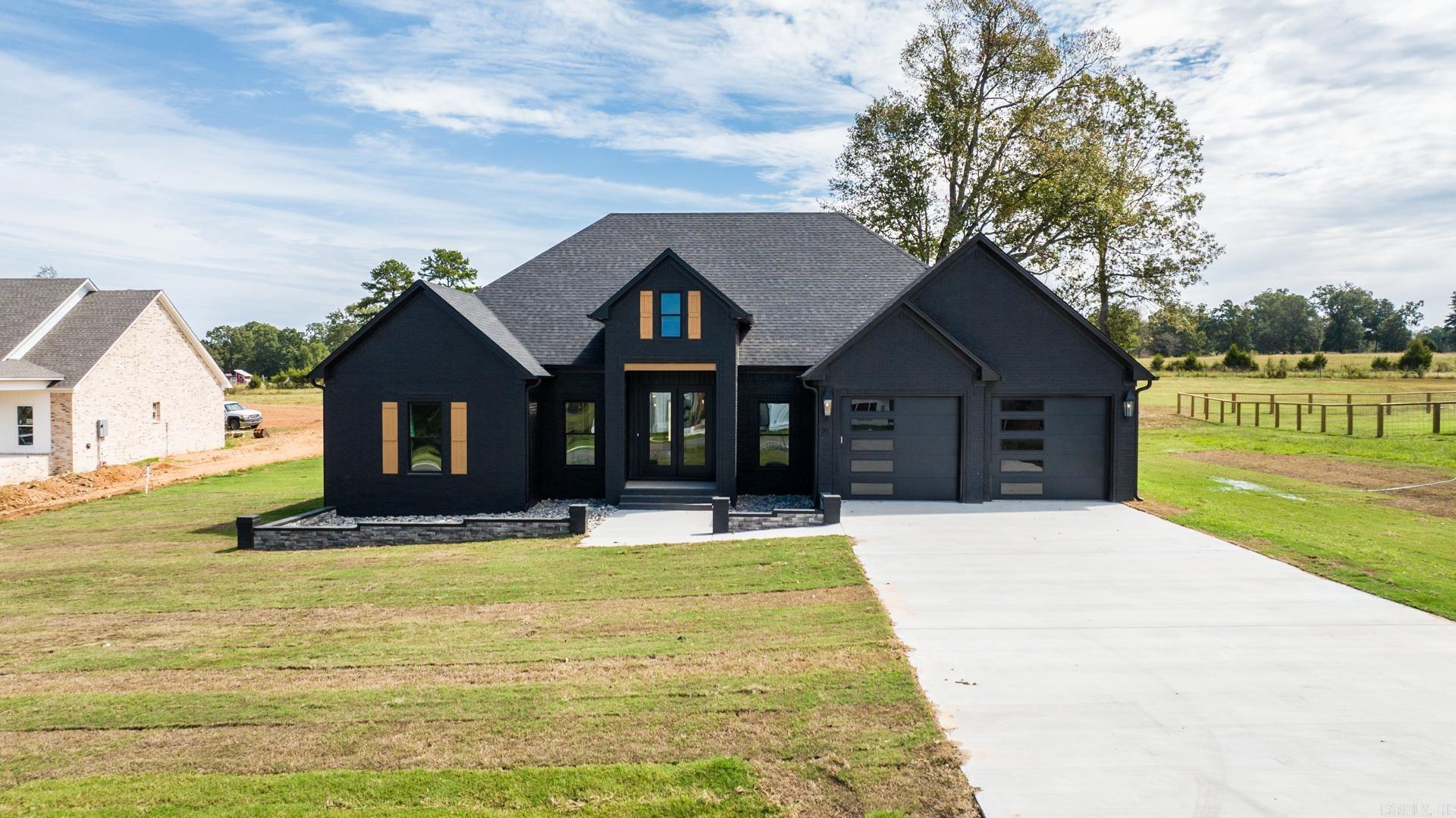 REPUBLICAN VALLEY ESTATES - Residential