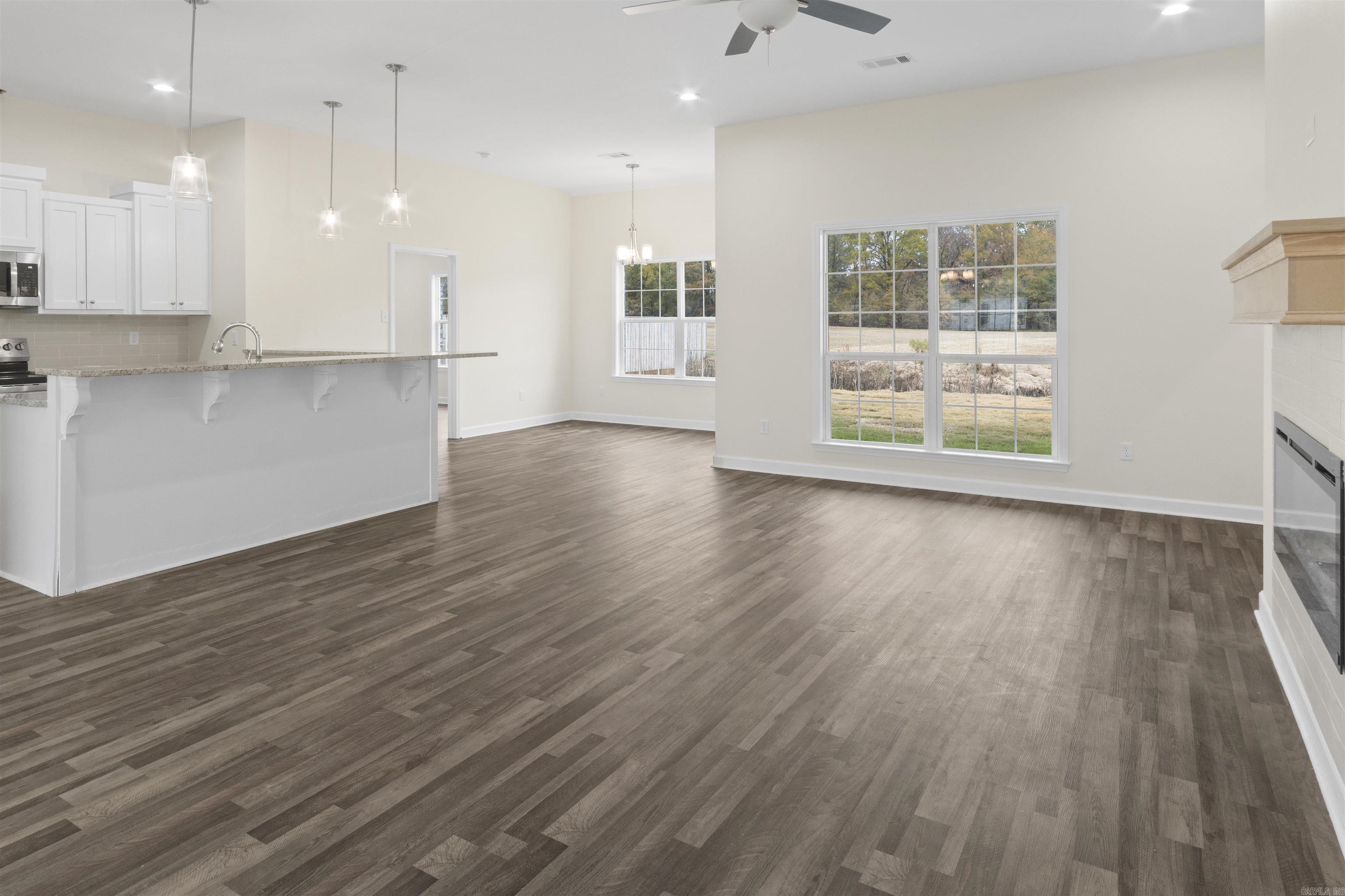 THE RIVER PLANTATION PH-VII, FIN - Residential