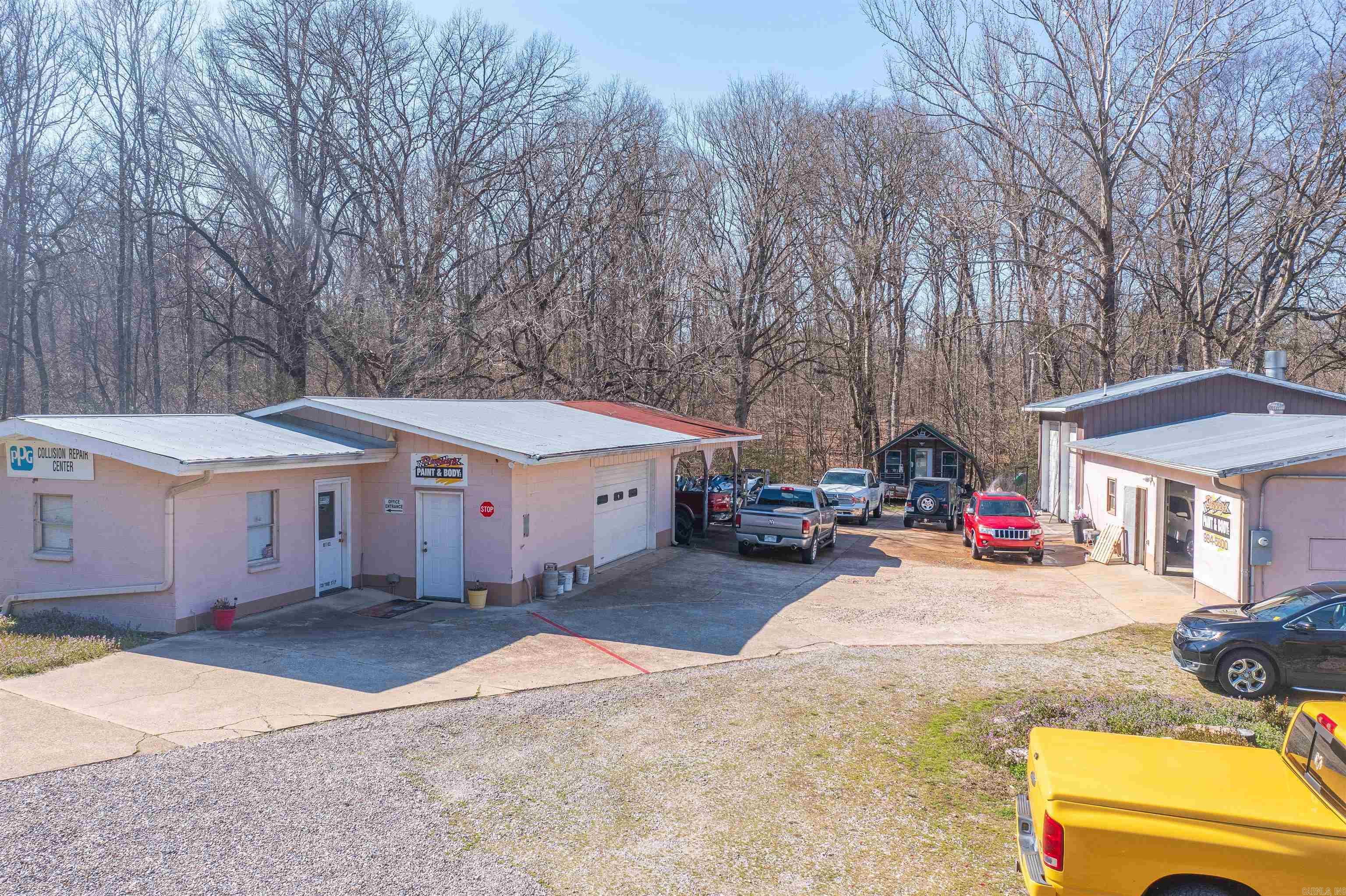 31-1N-19W - Commercial Sale