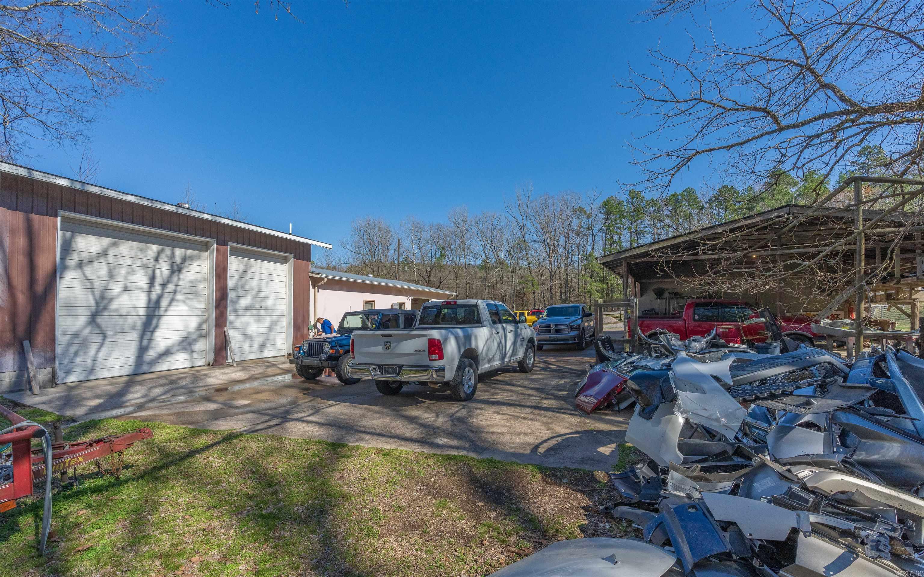 31-1N-19W - Commercial Sale
