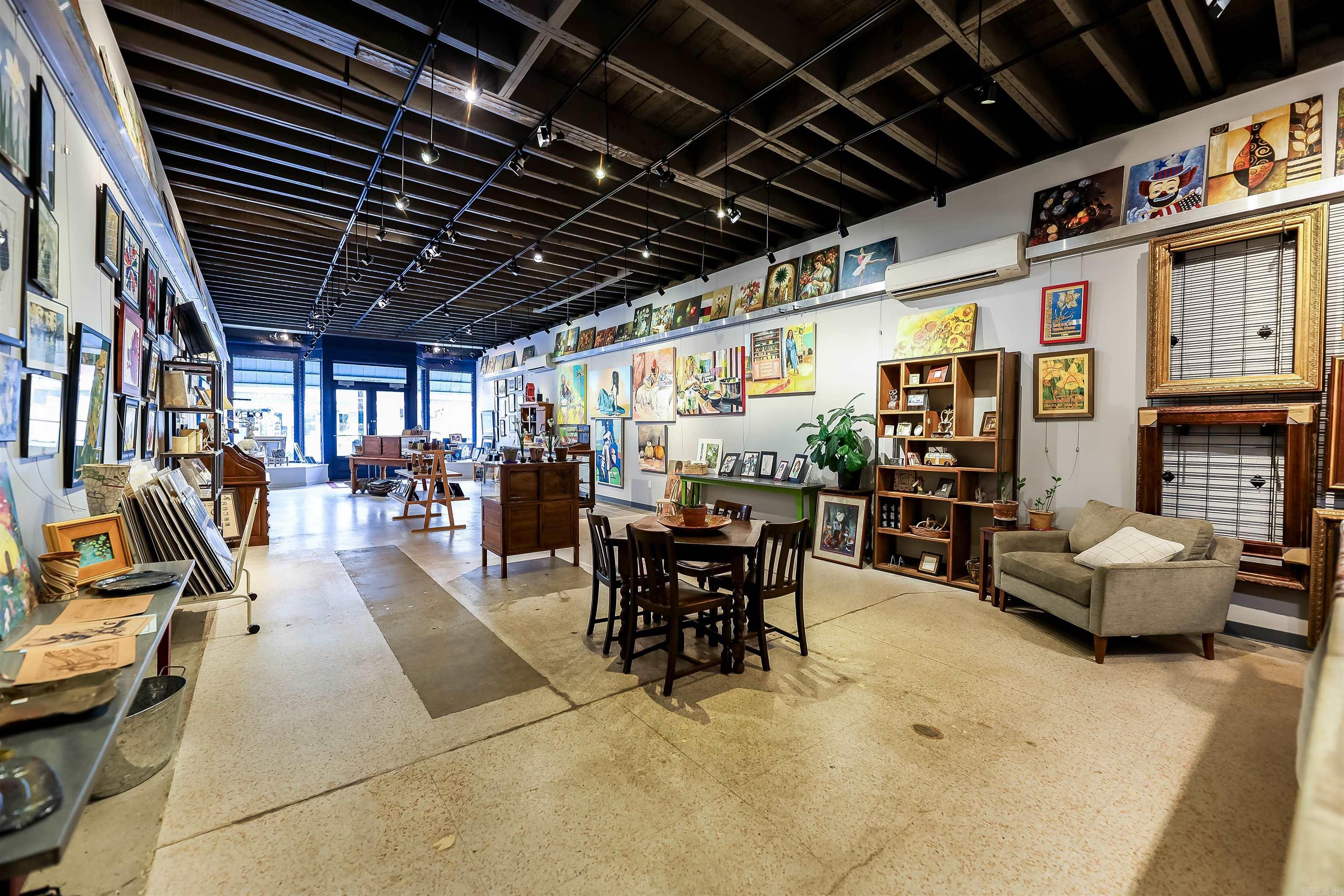 W L BRADLEY ADDN - Commercial Sale