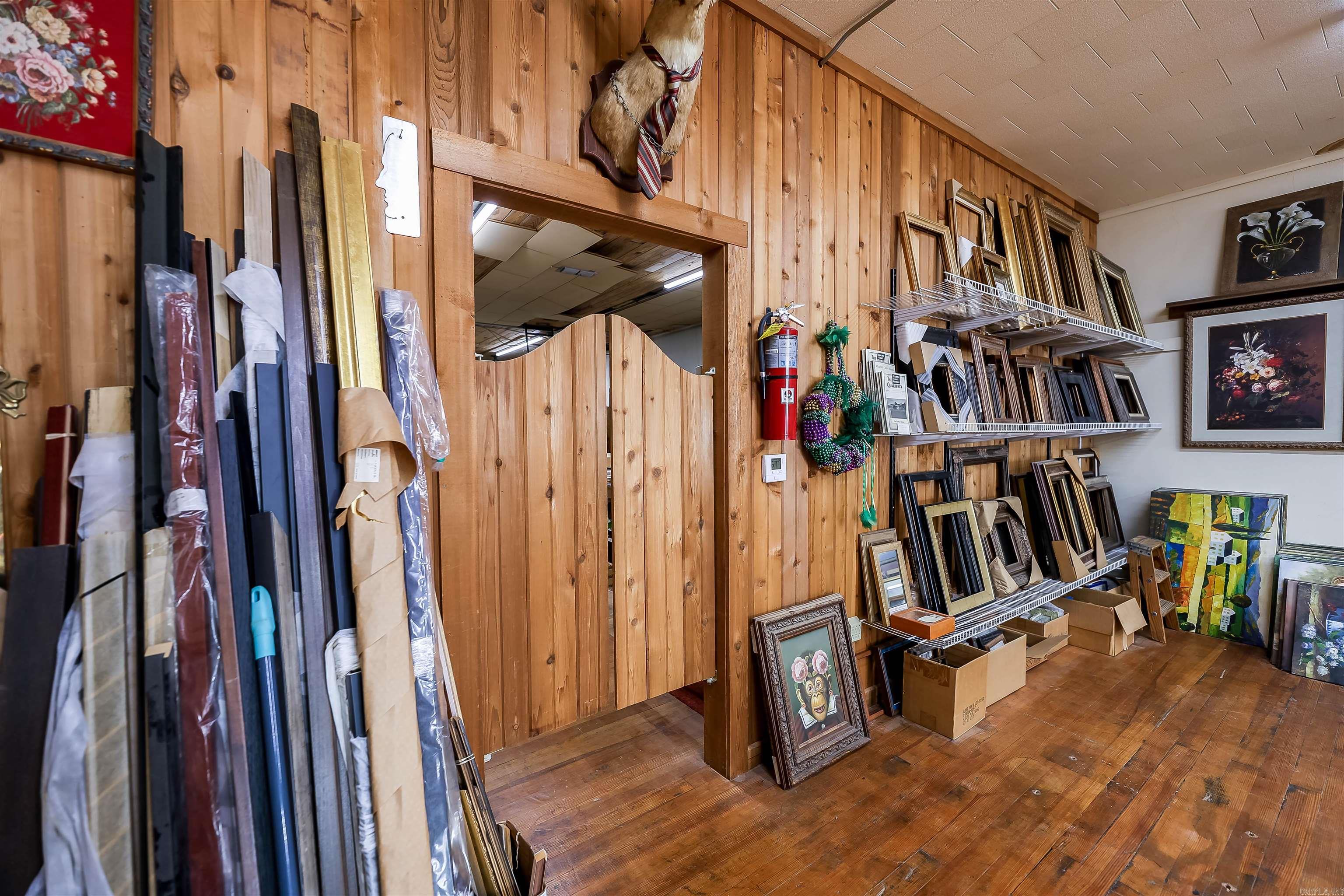 W L BRADLEY ADDN - Commercial Sale