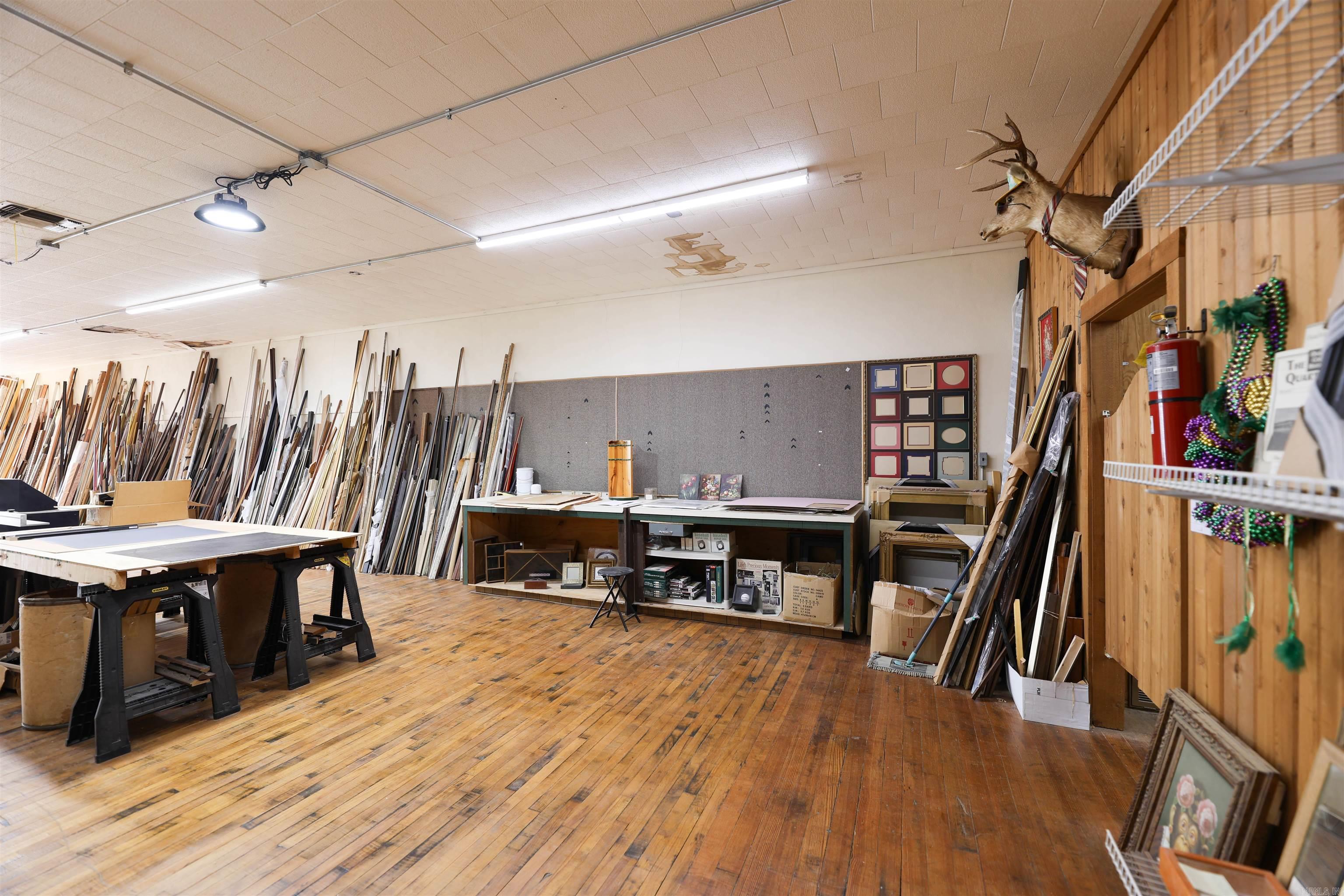 W L BRADLEY ADDN - Commercial Sale