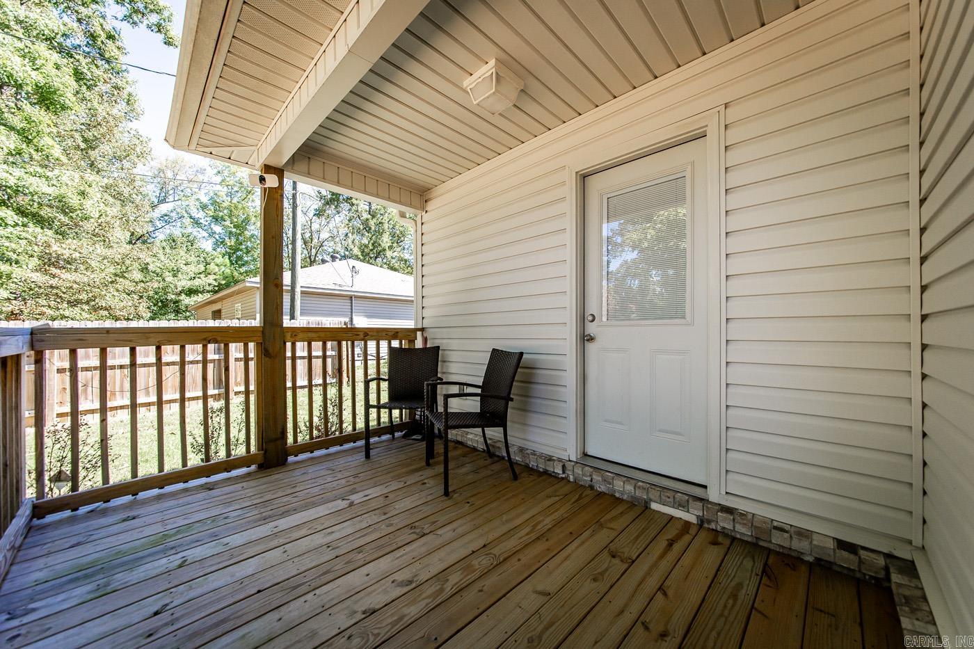 LAKE CHERRYWOOD - Residential