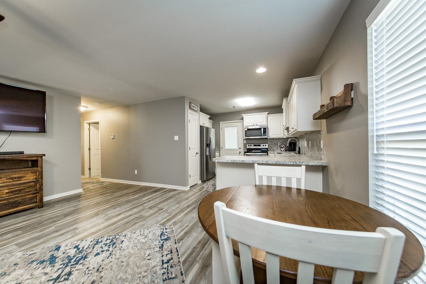 LAKE CHERRYWOOD - Residential