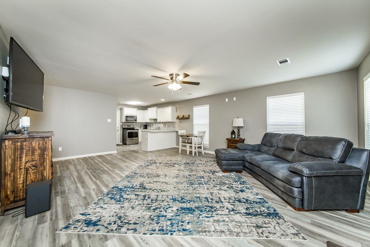 LAKE CHERRYWOOD - Residential